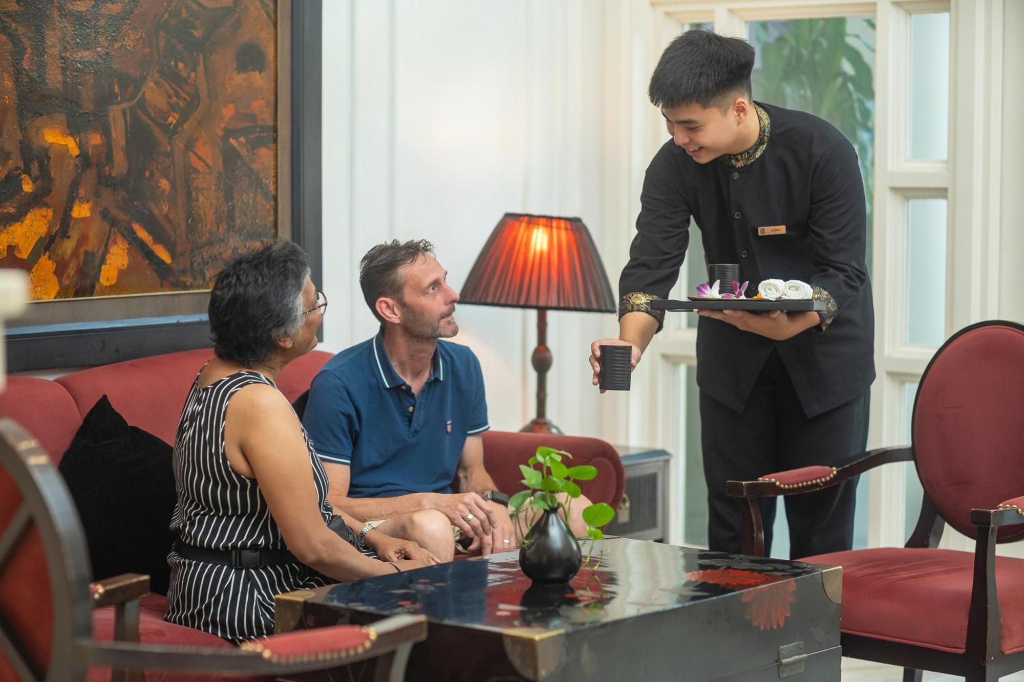 Boutique & Hanoi