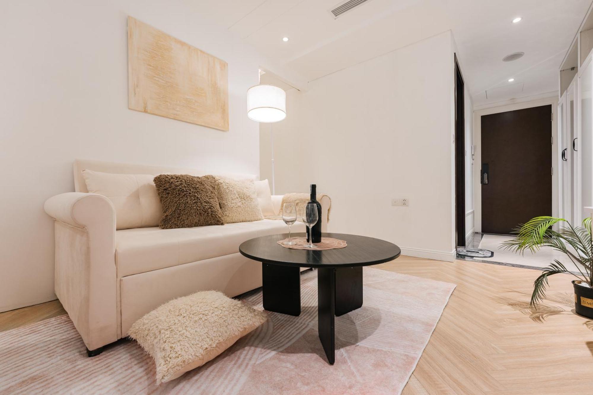 T Place Luxury Hoan Kiem By Ssens Homes * Hanoi