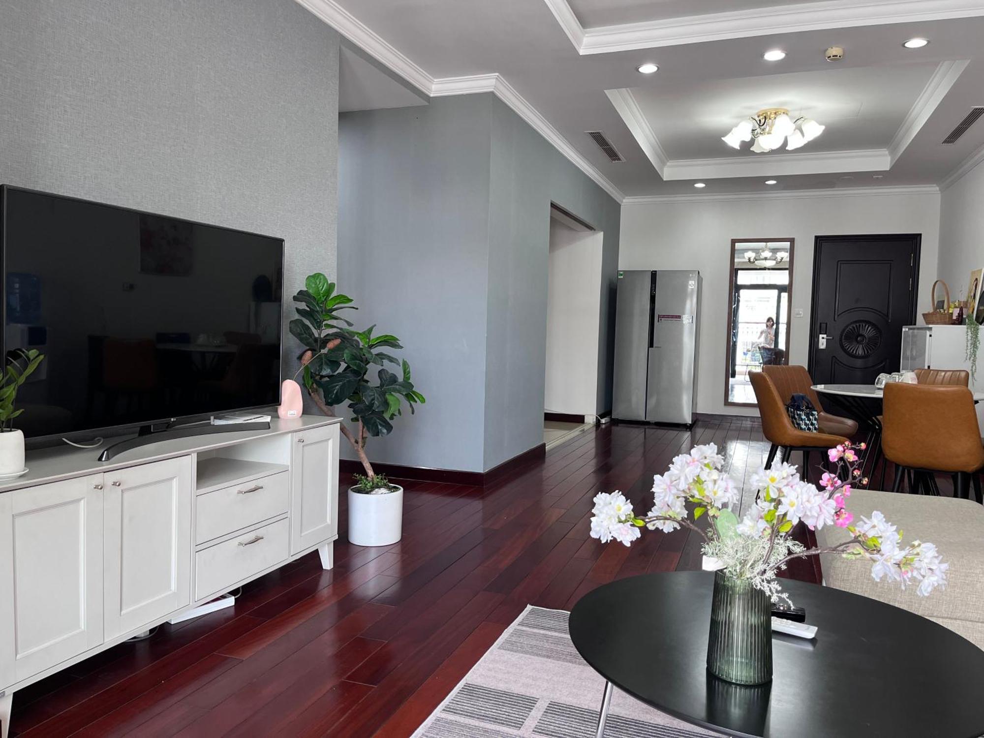 Vinhomes Royal 3 Br