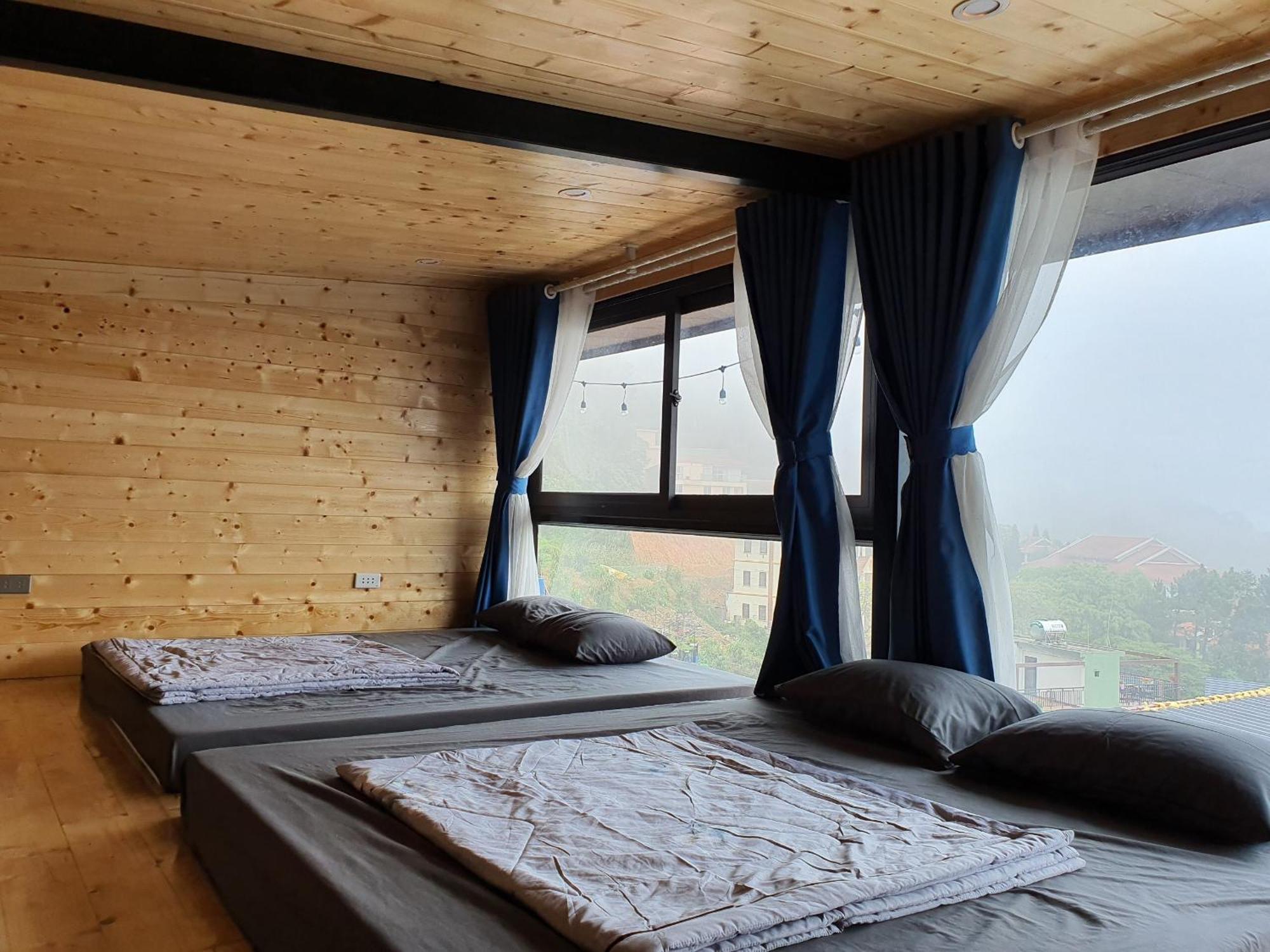 Bach Xanh House Venuestay Homestay
