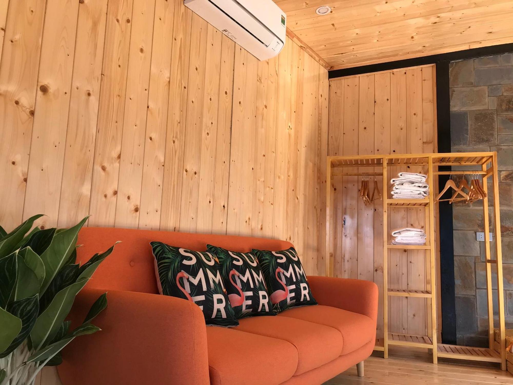 Bach Xanh House Venuestay Homestay