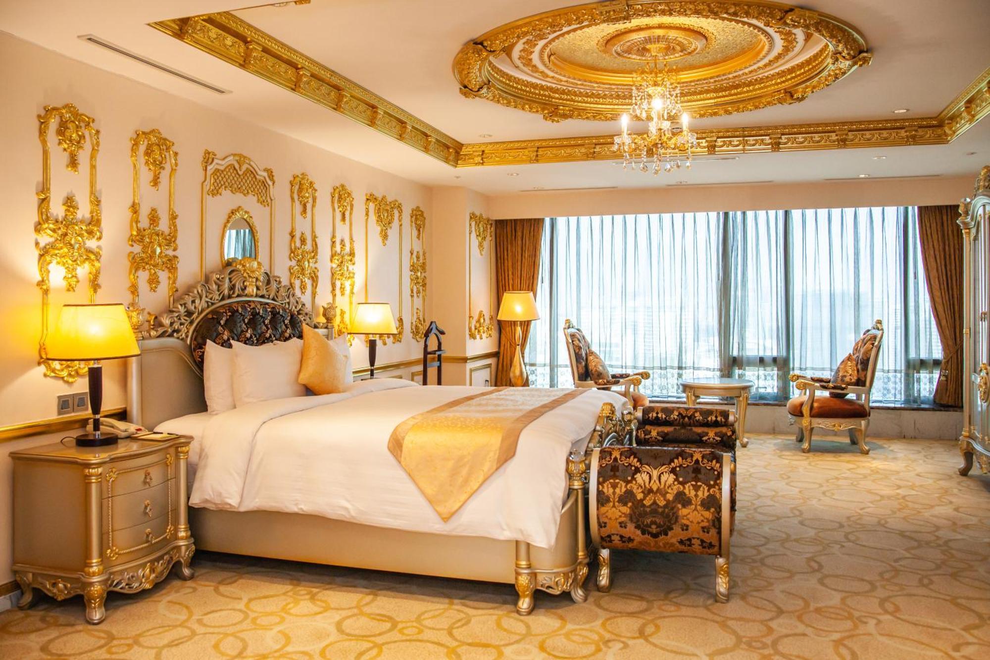 Grand Plaza 5* Hanói