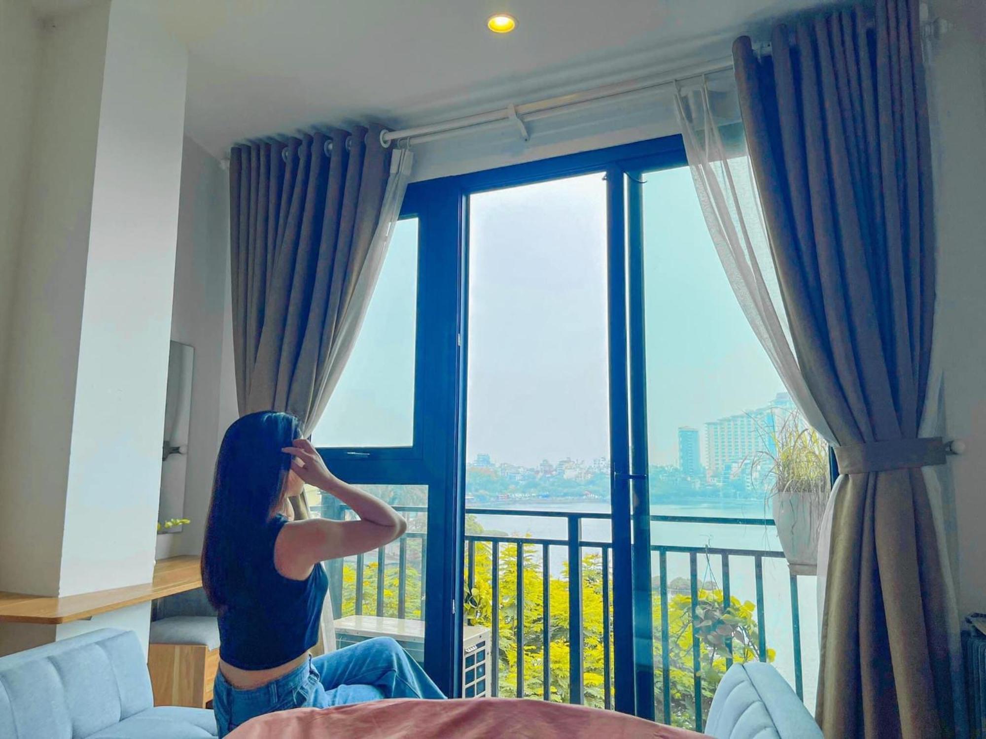 Ha Noi Truc Bach Lake View Studio Apartment Hanoi