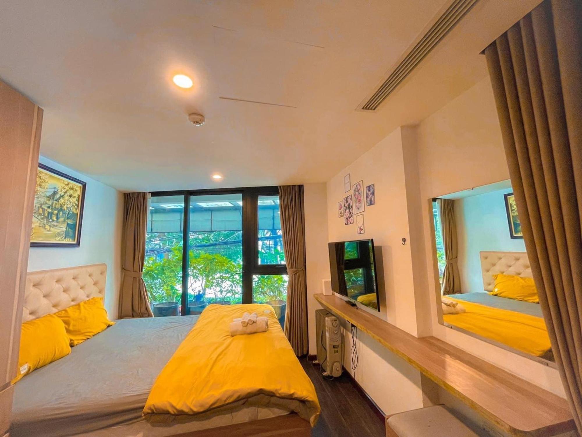 Apartment Ha Noi Truc Bach Lake View Studio Hanoi
