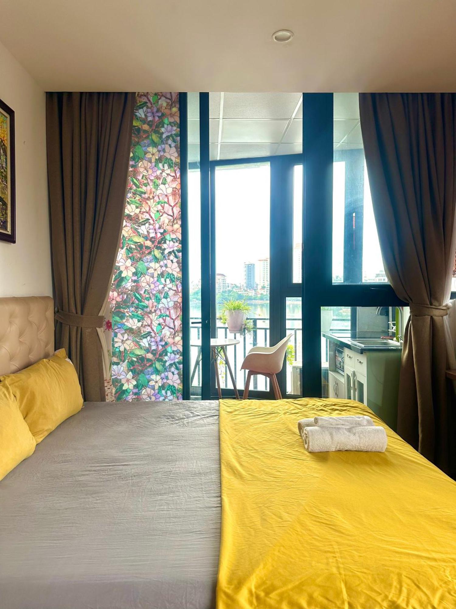 Apartment Ha Noi Truc Bach Lake View Studio