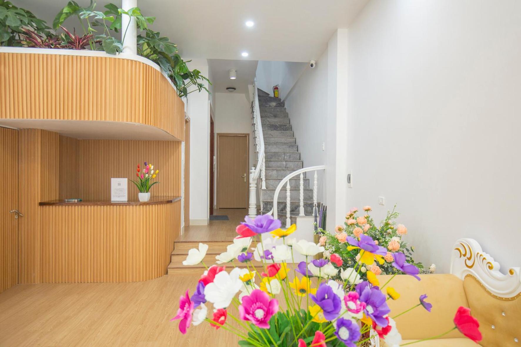 Apartment Sumitomo11 - No 5 Lane 39 Linh Lang Street *