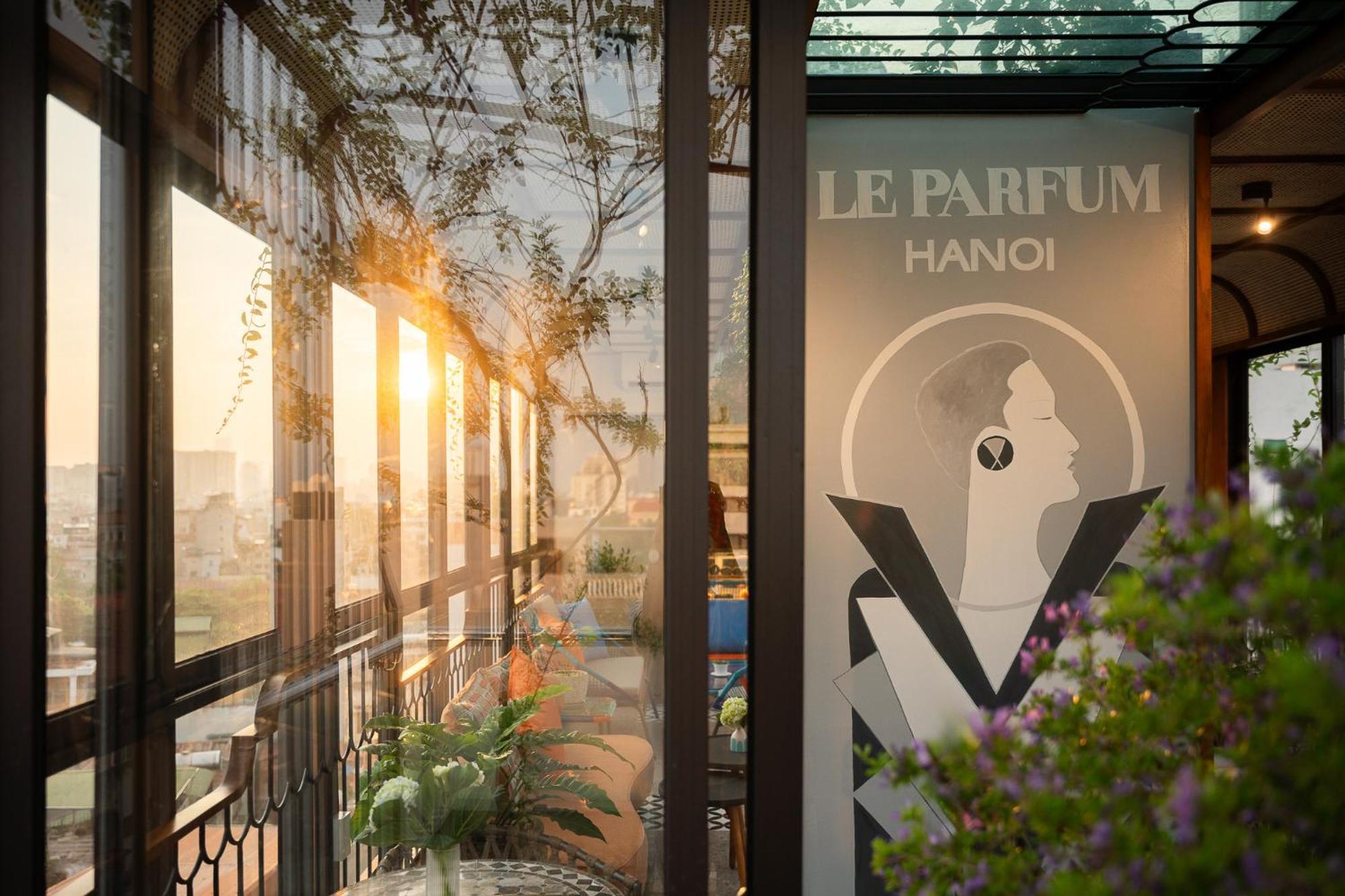 Le Parfum And Apartment Hanoi