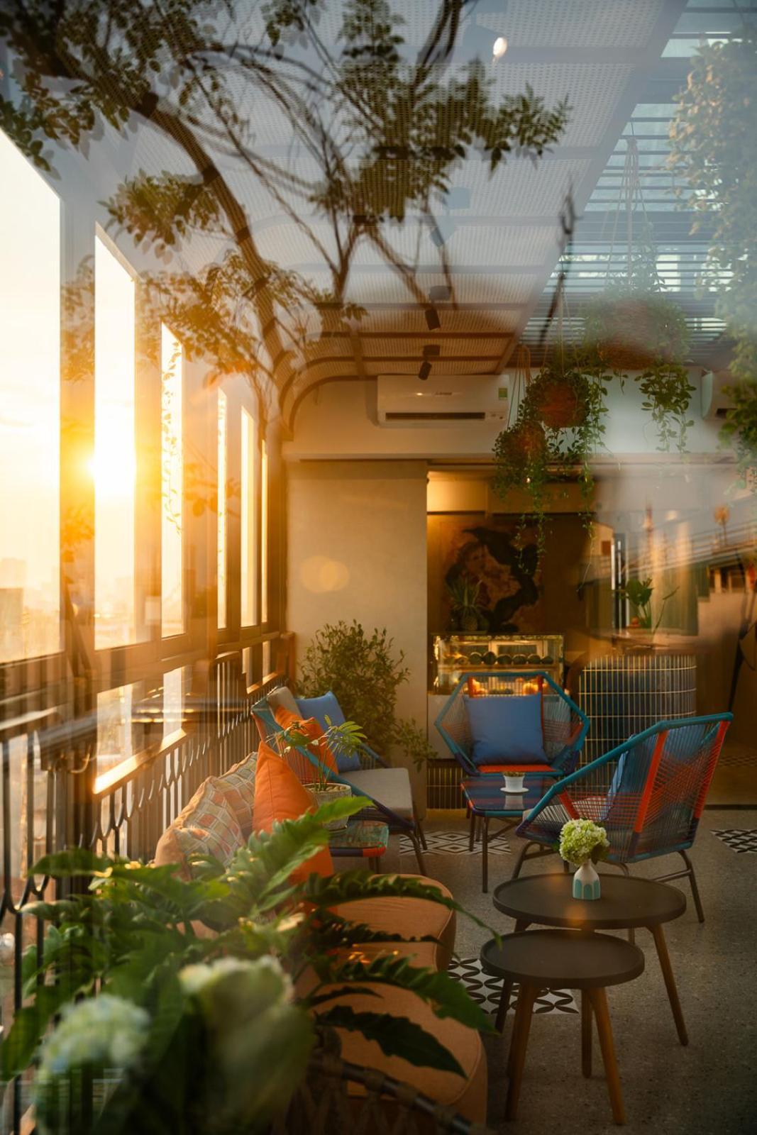 Le Parfum And Apartment Hanoi