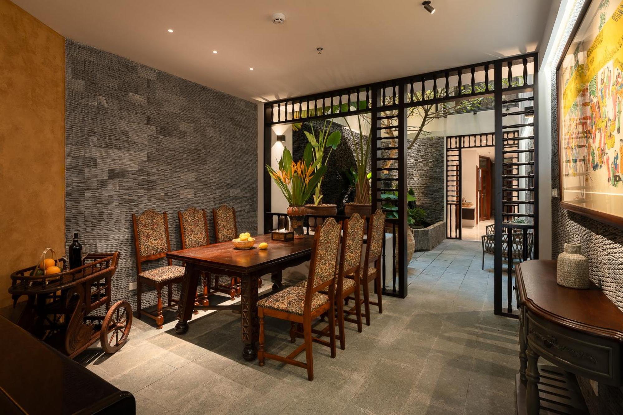 Le Parfum And Apartment