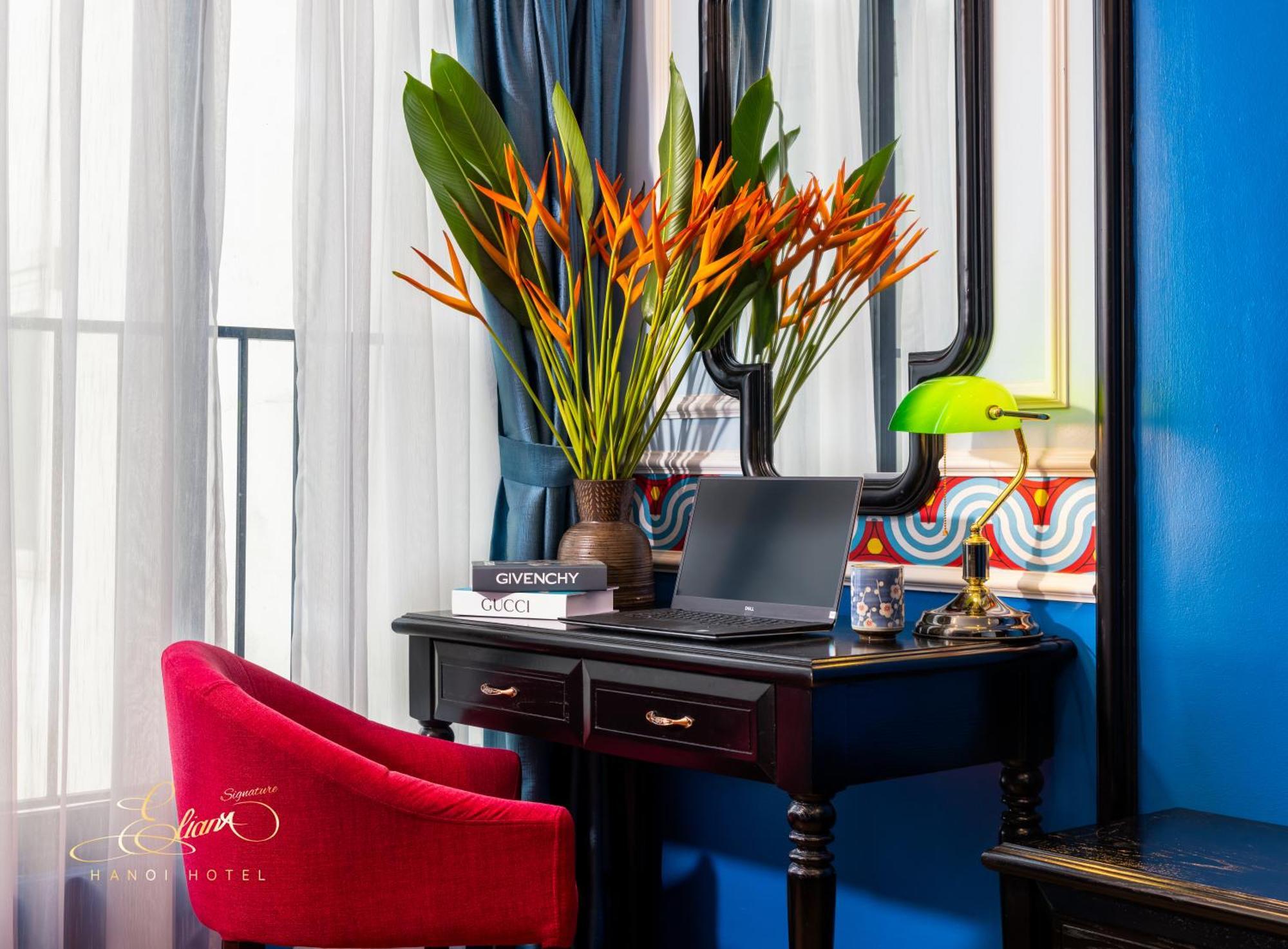Eliana Signature Hanoi