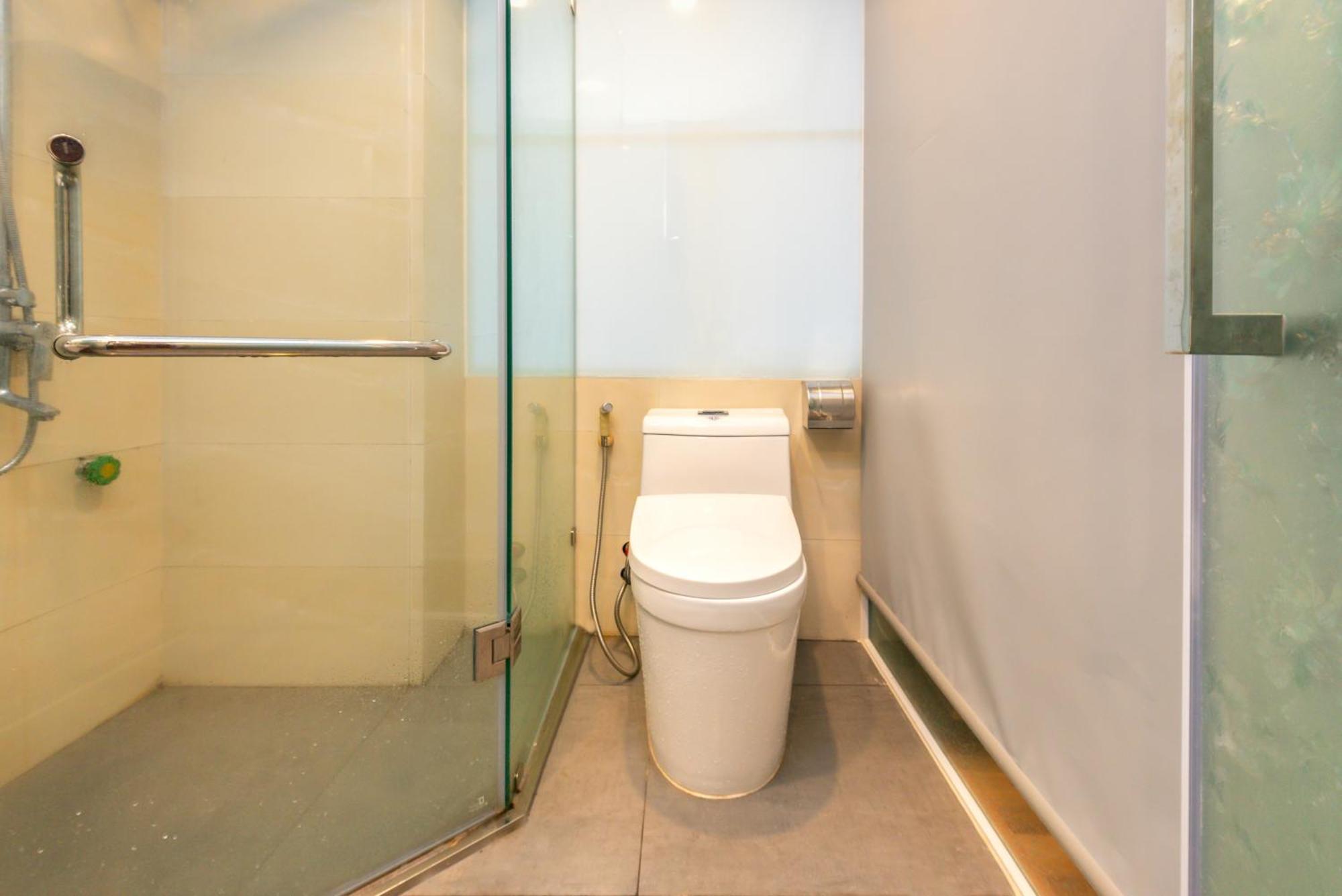 Hotel Mercy Hanoi