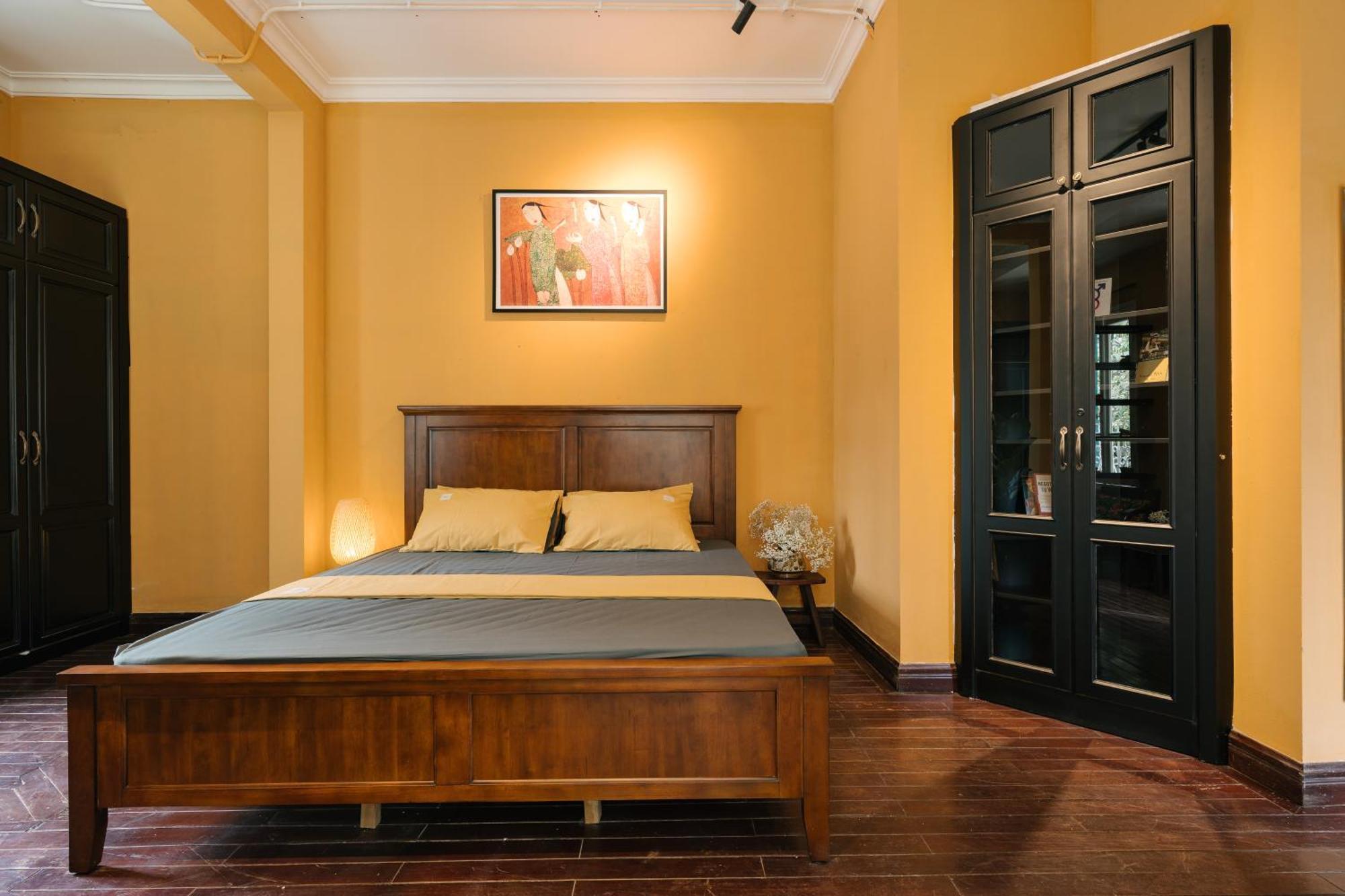 Annam - Near By Opera House Hanoi