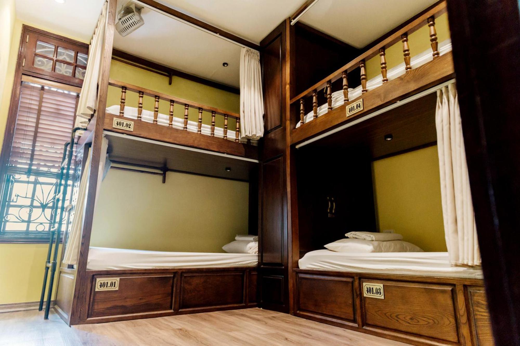 Capsule hotel Tabalo