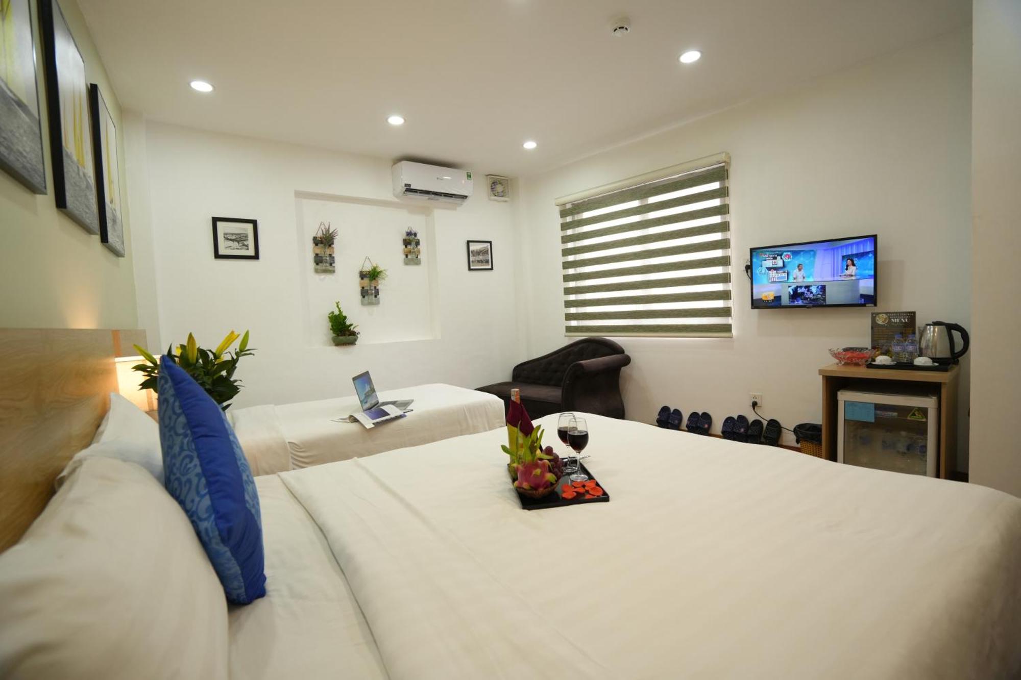 Hotel Valley &travel