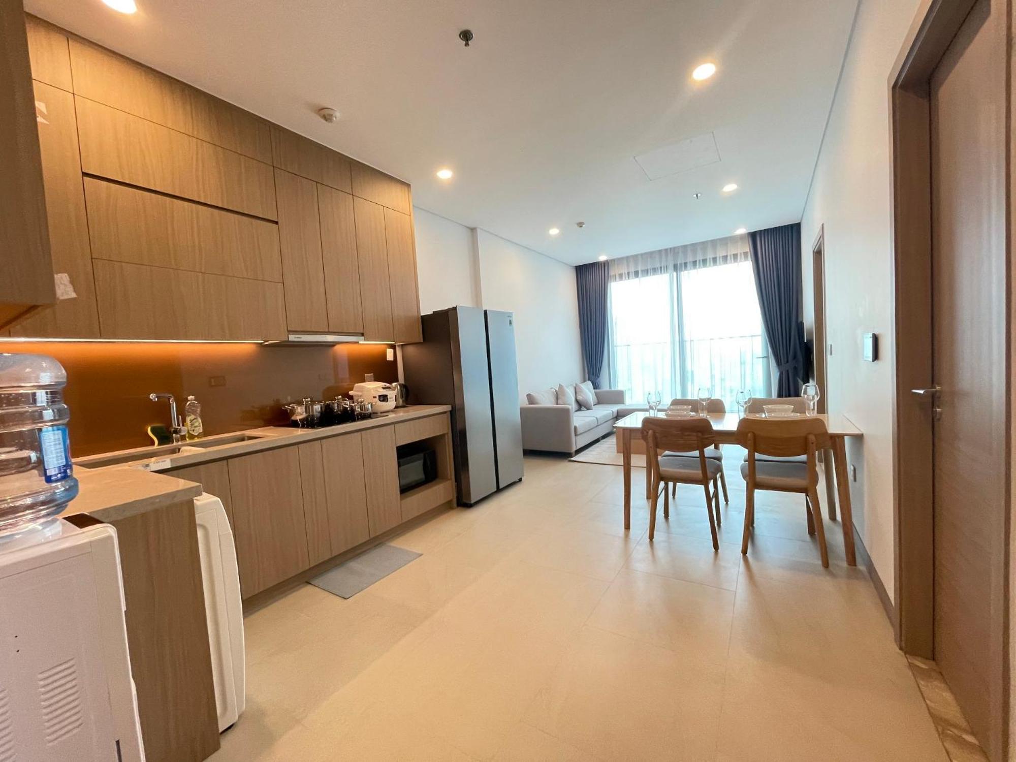 Lancaster Luminaire - 1152 Lang Street * Hanoi