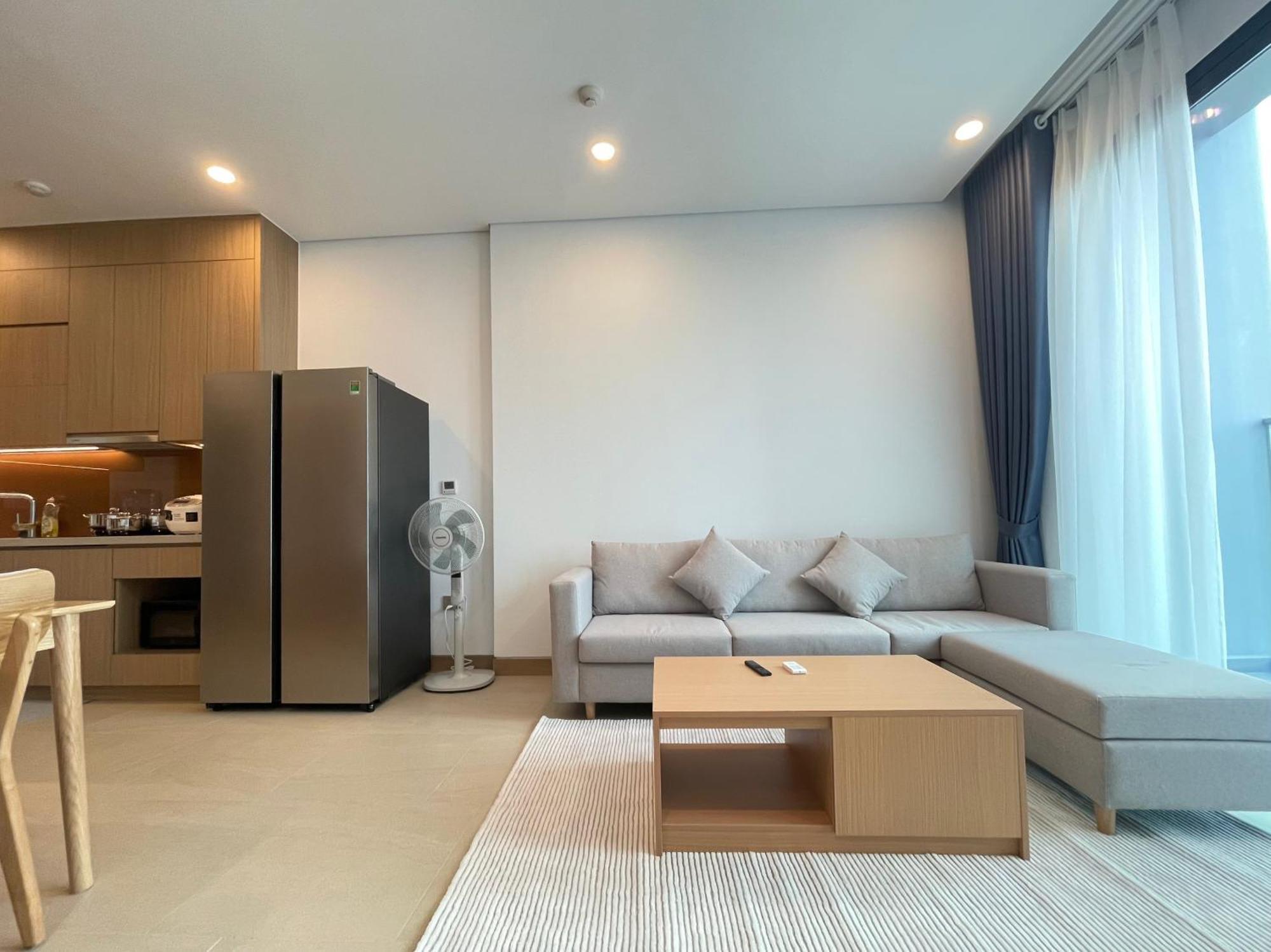 Apartamento Lancaster Luminaire - 1152 Lang Street