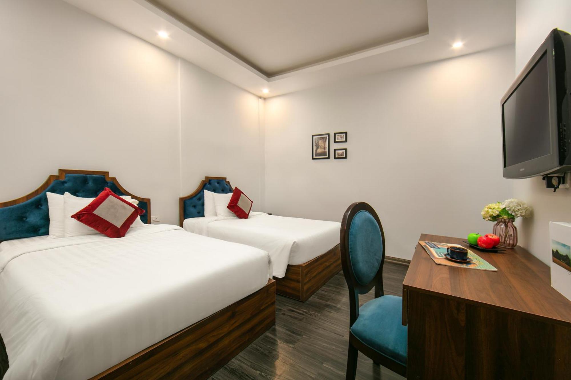 La Renta Premier & 4* Hanoi