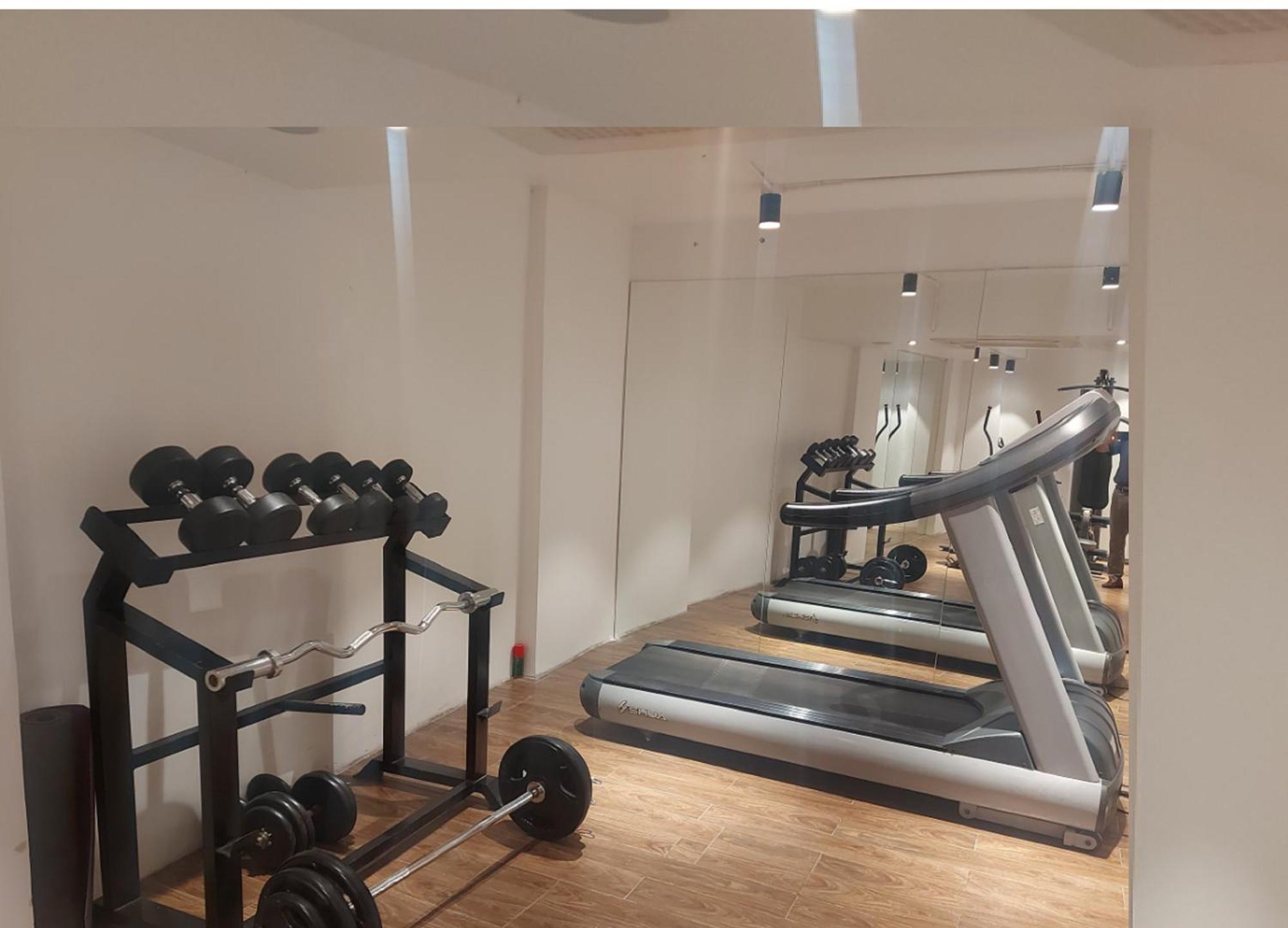 L'heritage & Gym - Hotel