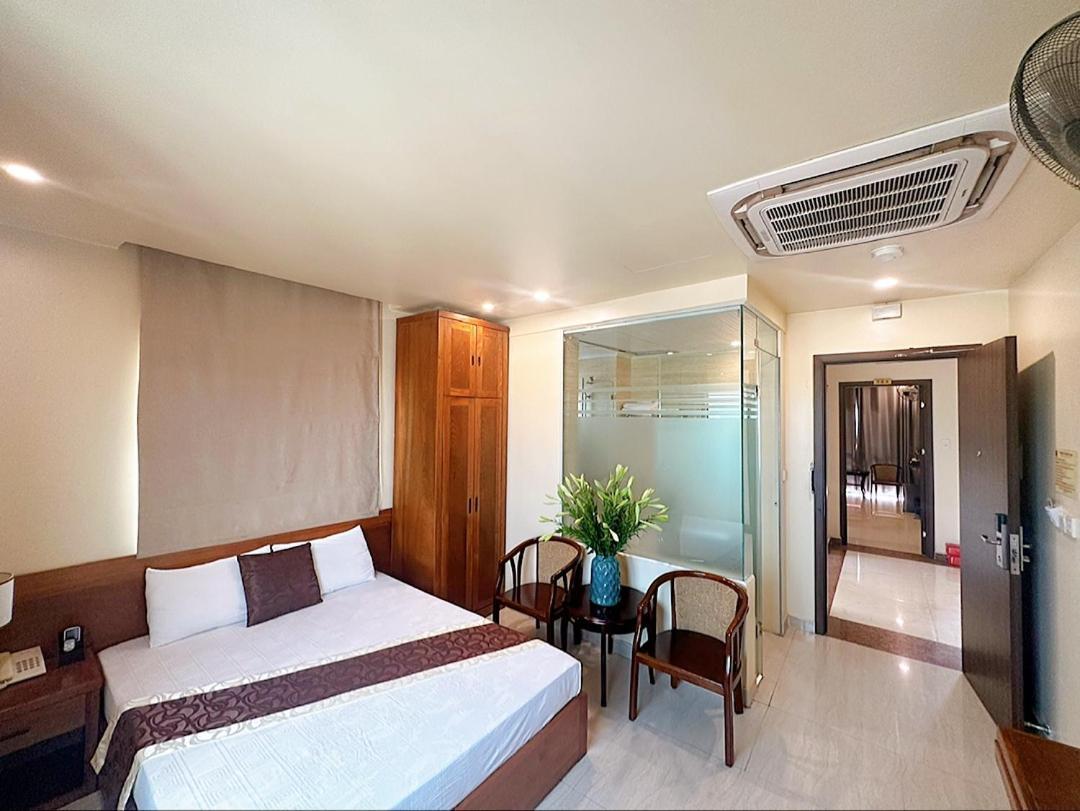 Hotel B & Travel - 5 Mins Hoan Kiem