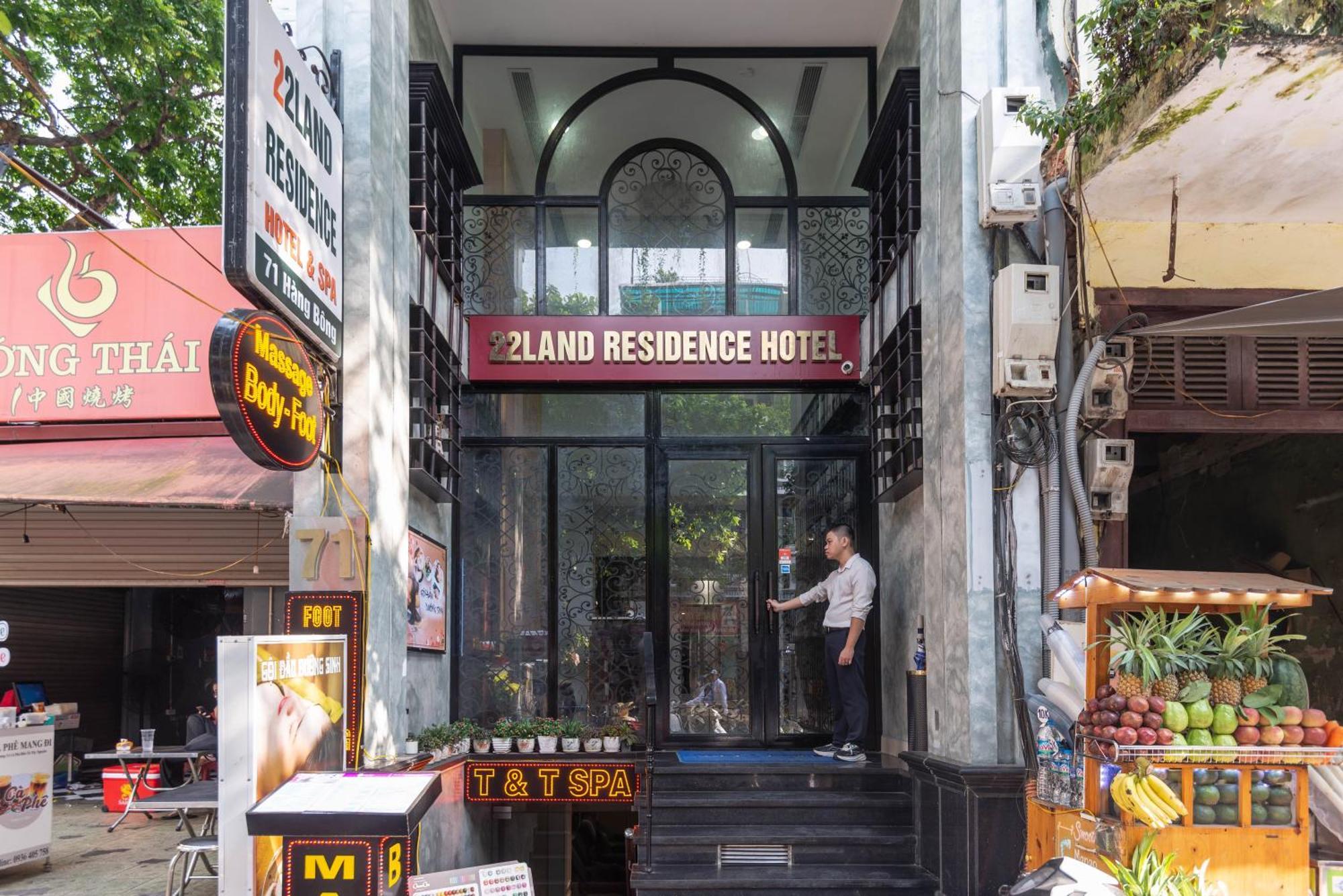 22land 71 Hang Bong Premium Hotel Hanoi