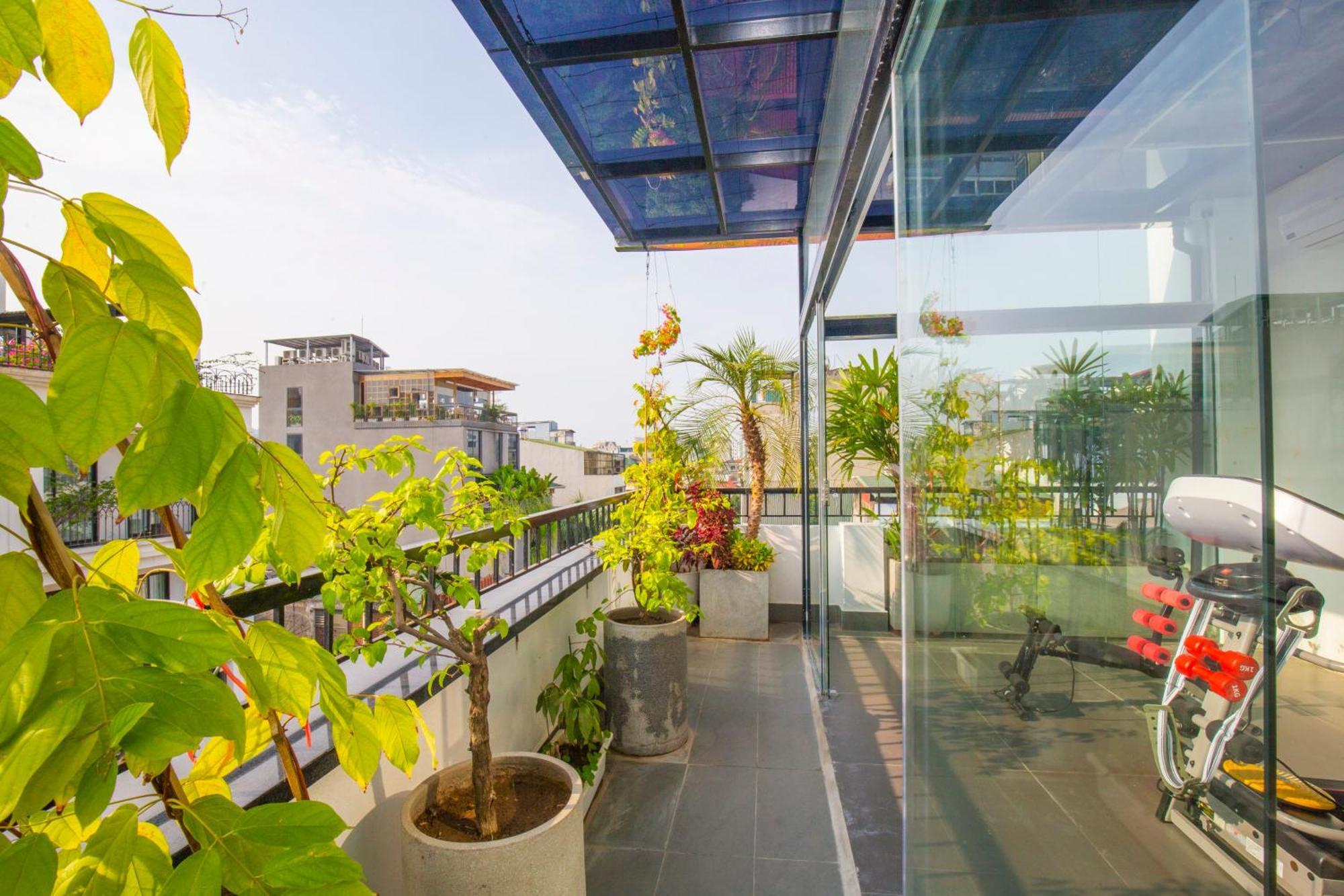 Sumitomo13 - At 81 Linh Lang Street * Hanoi