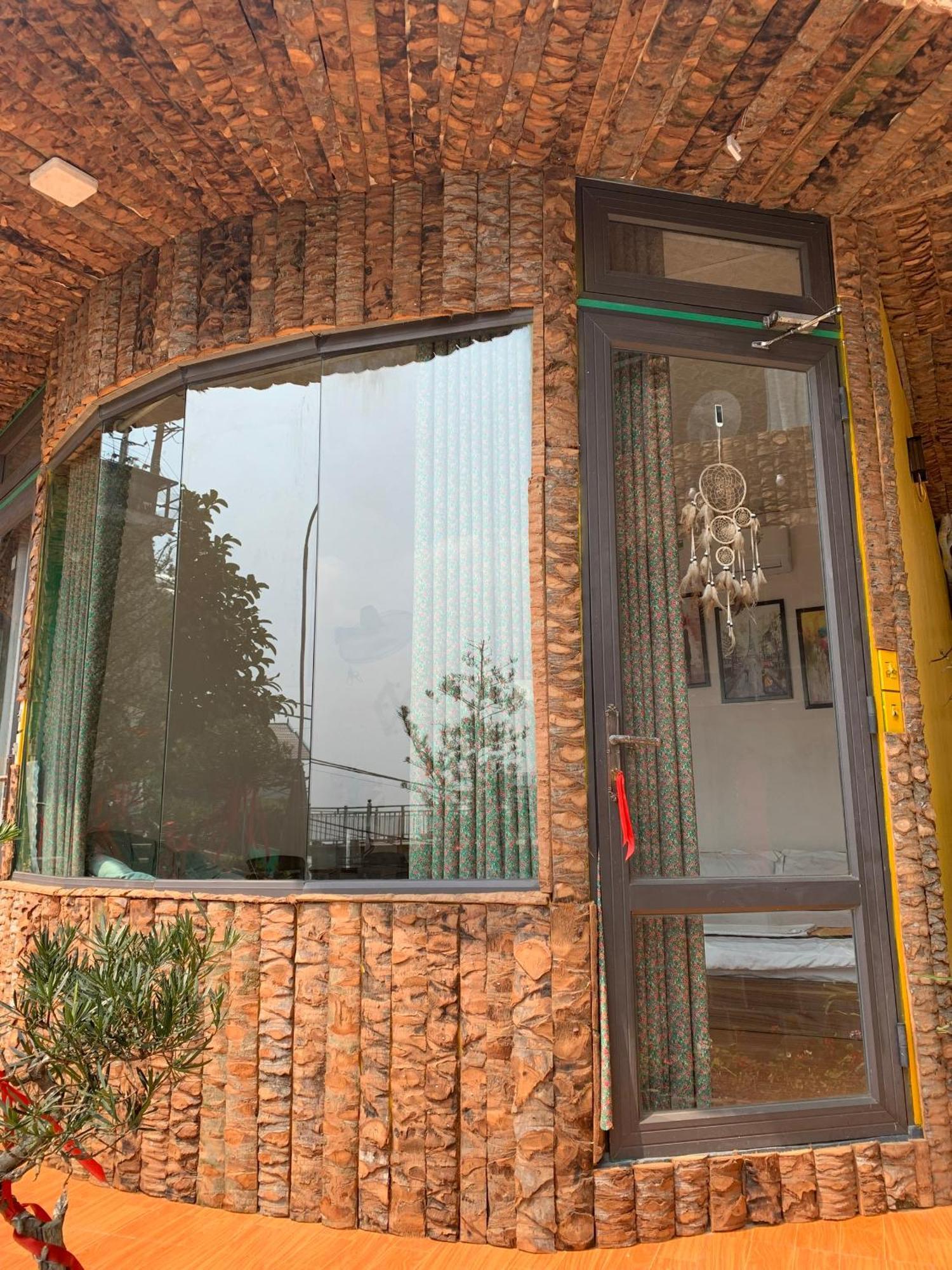 Tuong Vi - Venuestay Hanoi