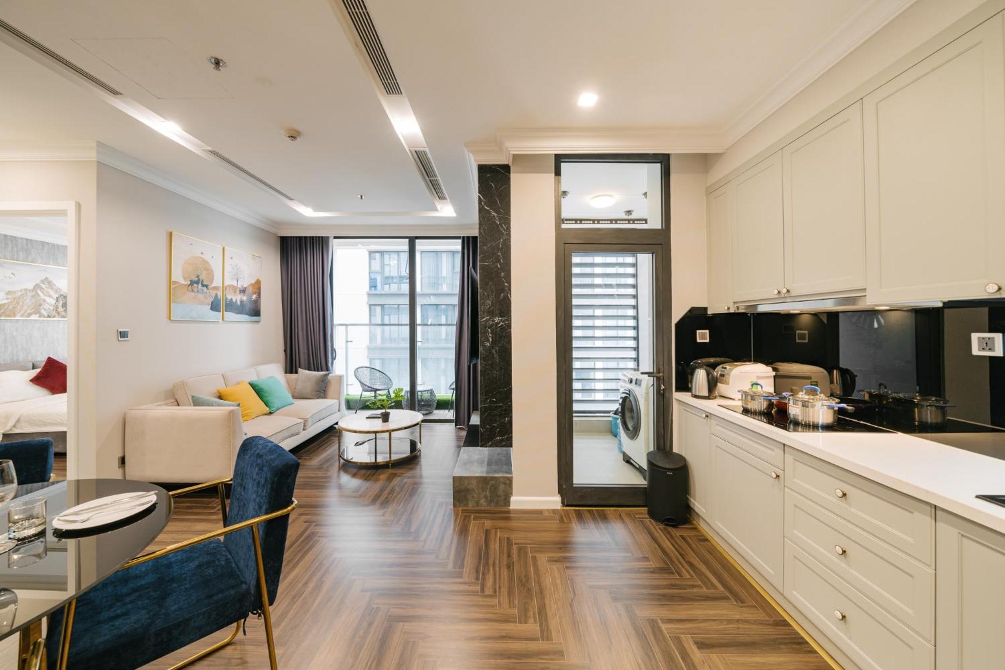 Shendo Vinhomes Metropolis Apartment