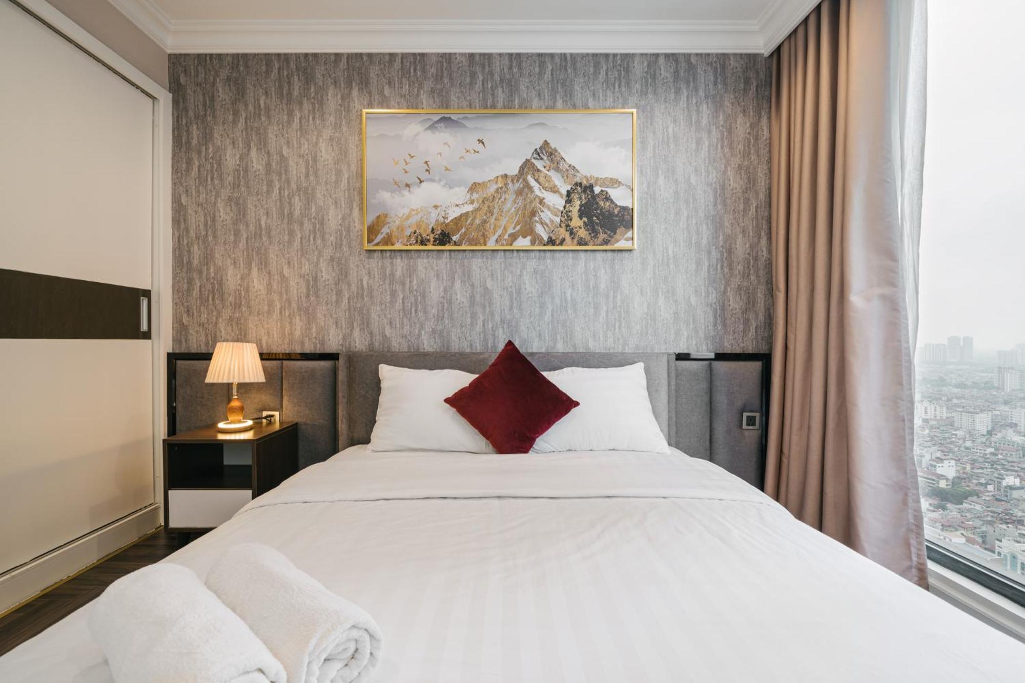 Apartment Shendo Vinhomes Metropolis *
