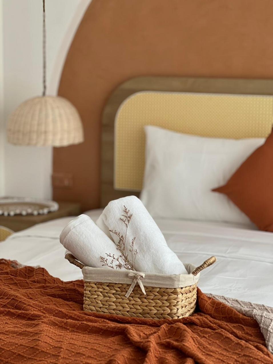Aparthotel Irest Orange Tay Ho Lakeside *