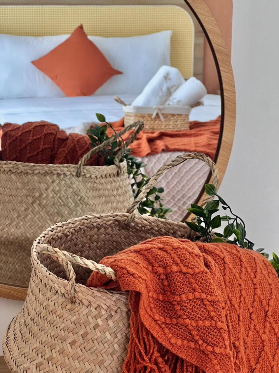 Irest Orange Tay Ho Lakeside Khách sạn hẻo lánh Hà Nội