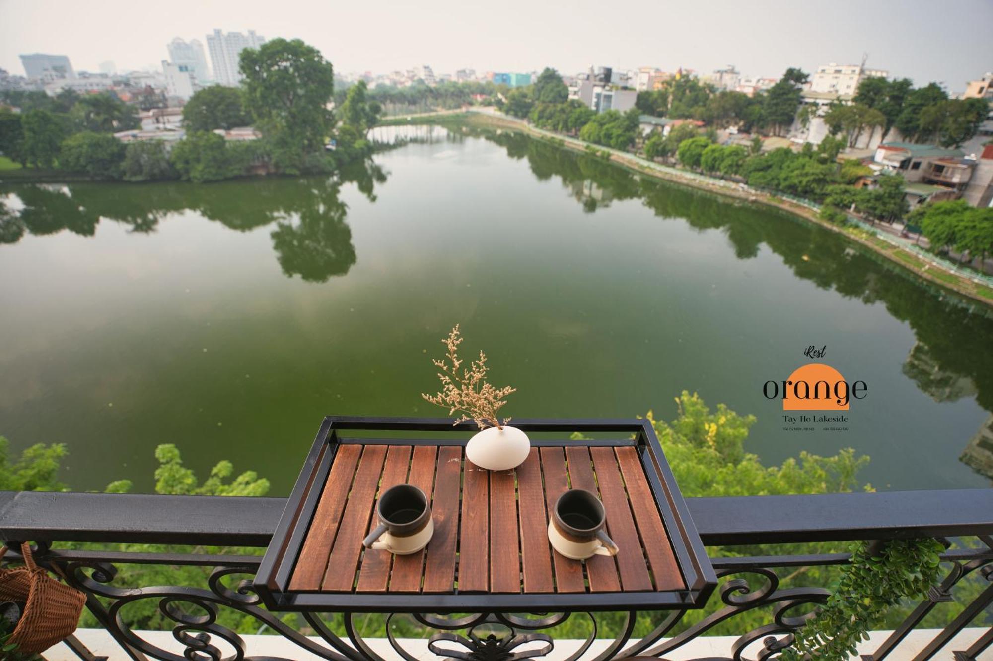 Irest Orange Tay Ho Lakeside