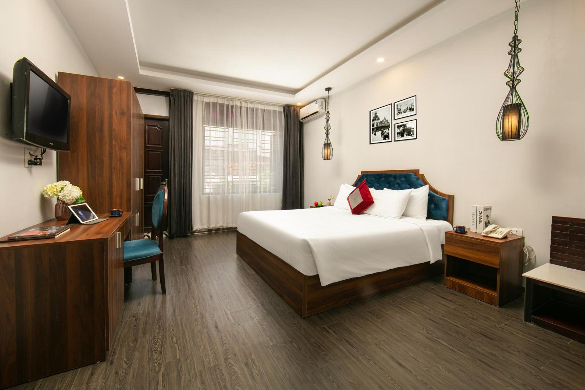 La Renta Premier & Hotel Hanoi