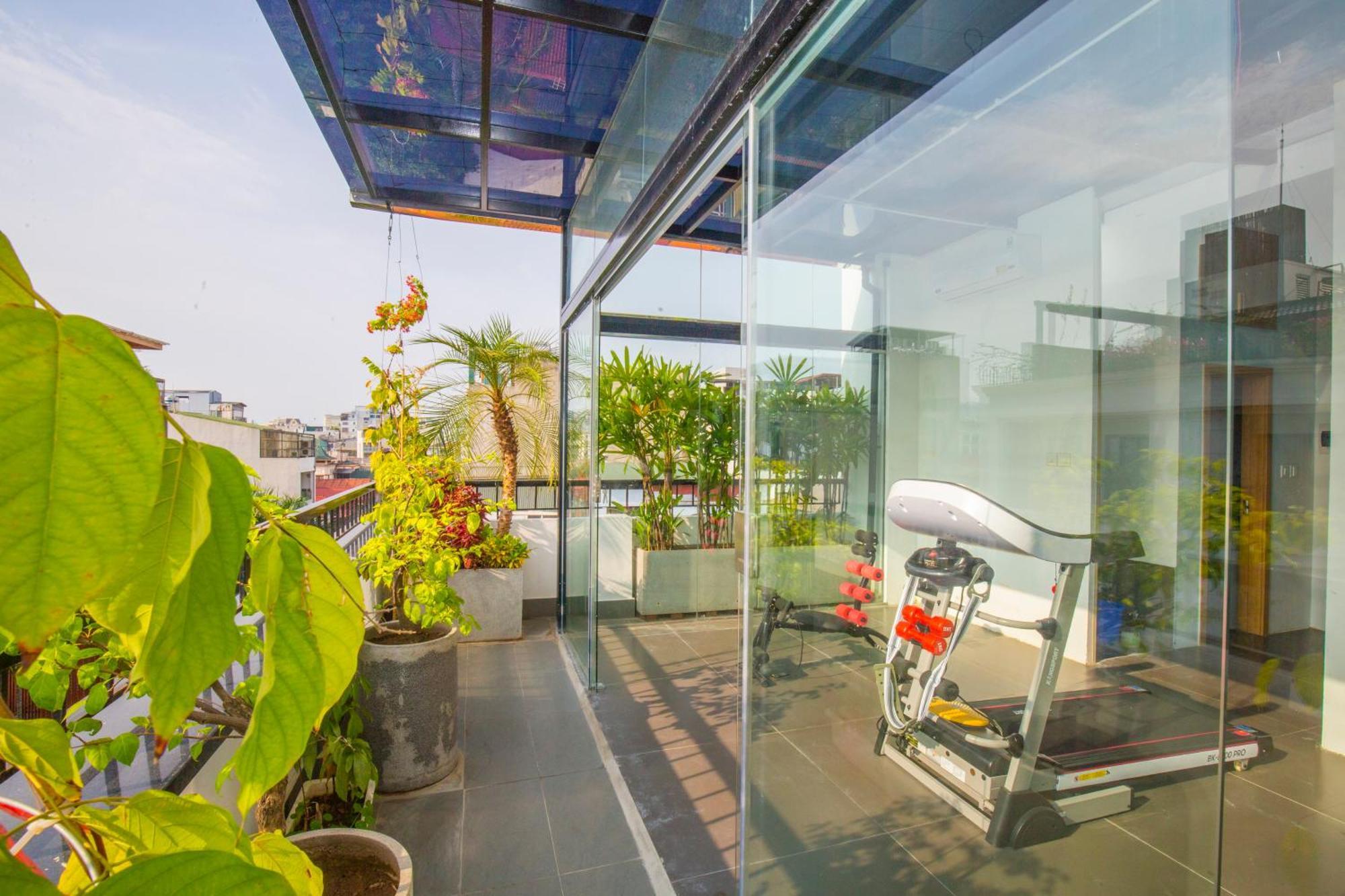 Apartment Sumitomo13 - At 81 Linh Lang Street Hanoi