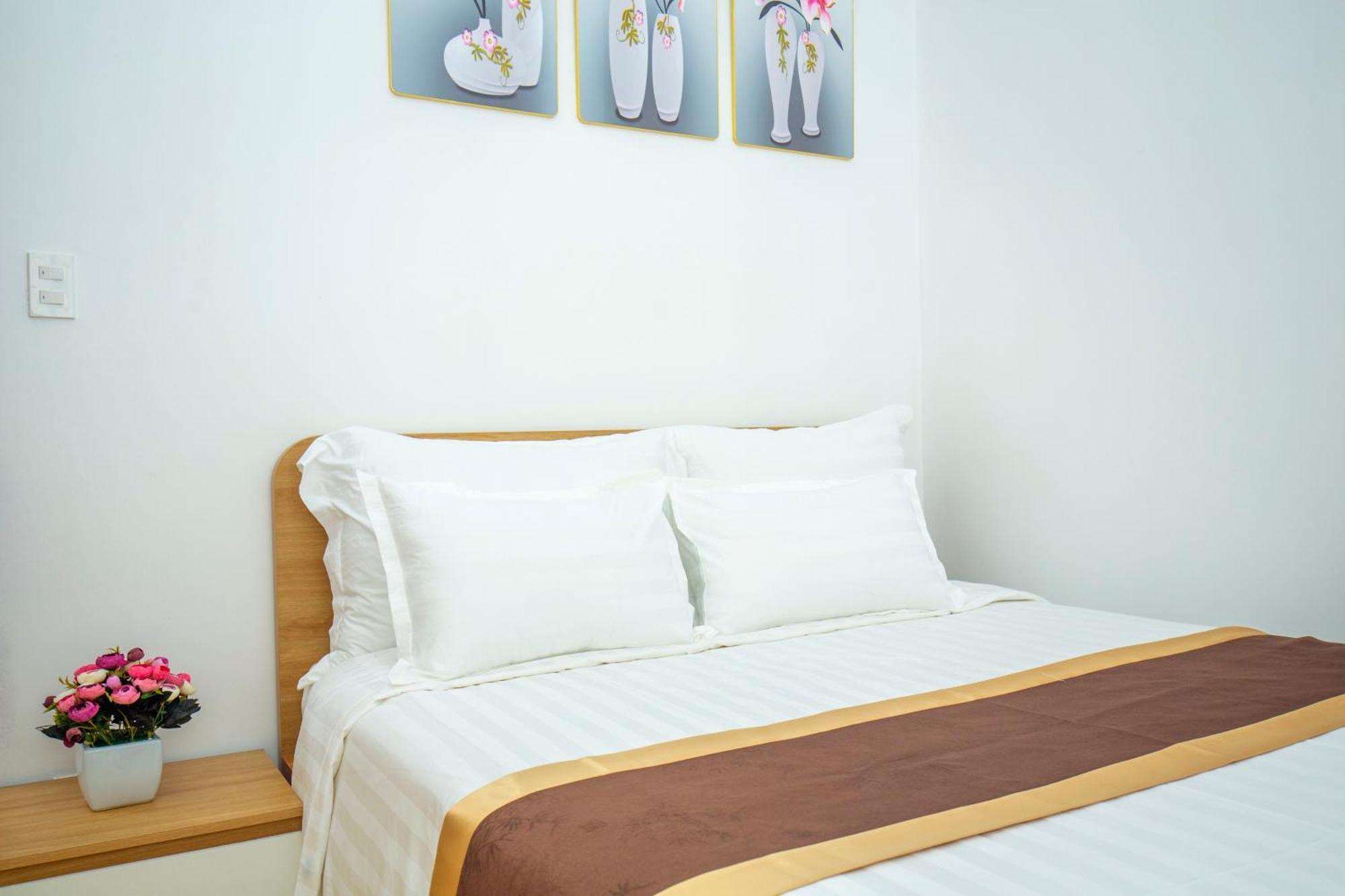 Sumitomo11 - No 5 Lane 39 Linh Lang Street * Hanoi
