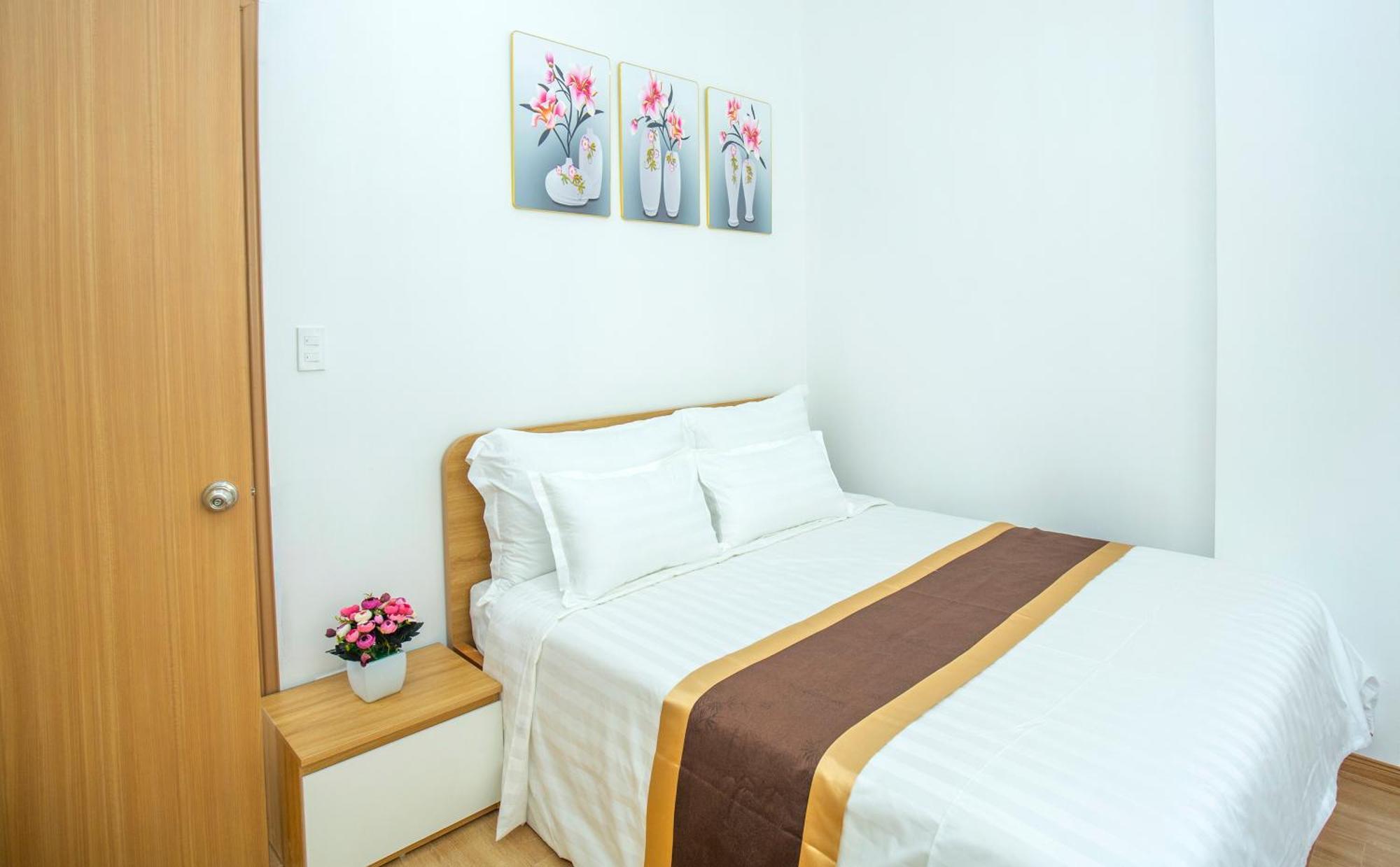 Apartment Sumitomo11 - No 5 Lane 39 Linh Lang Street