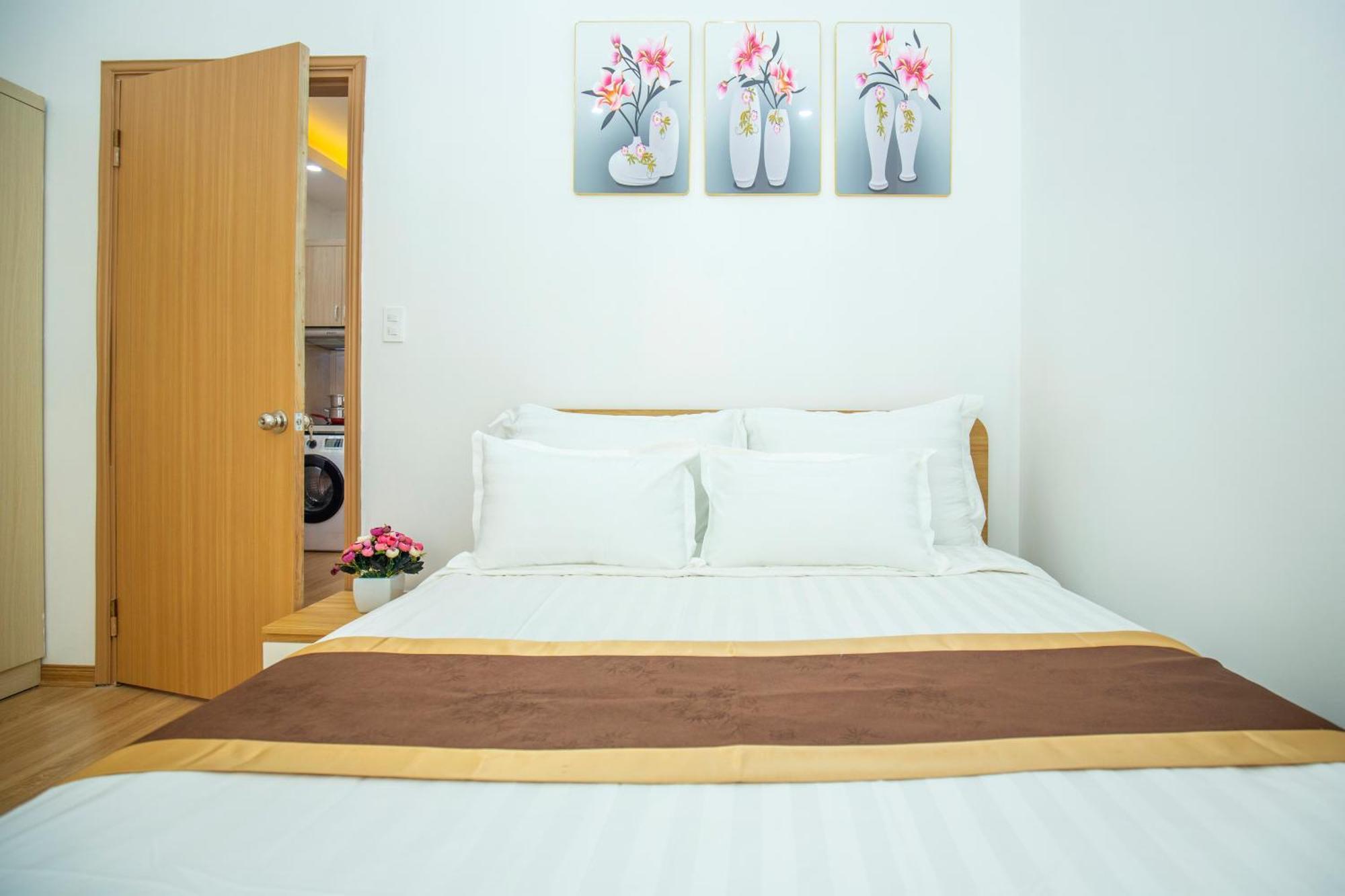 Sumitomo11 - No 5 Lane 39 Linh Lang Street * Hanoi