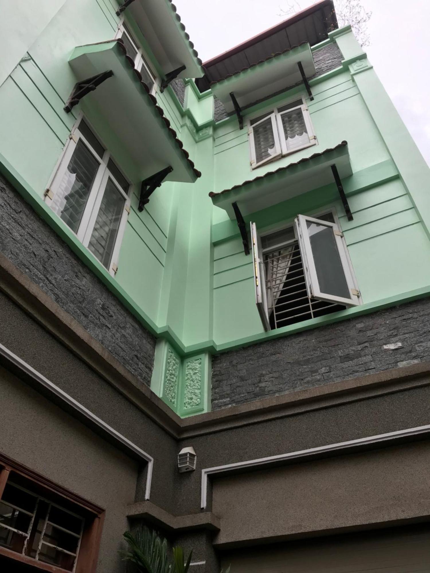 105 Lang Ha Apartment Hanoi