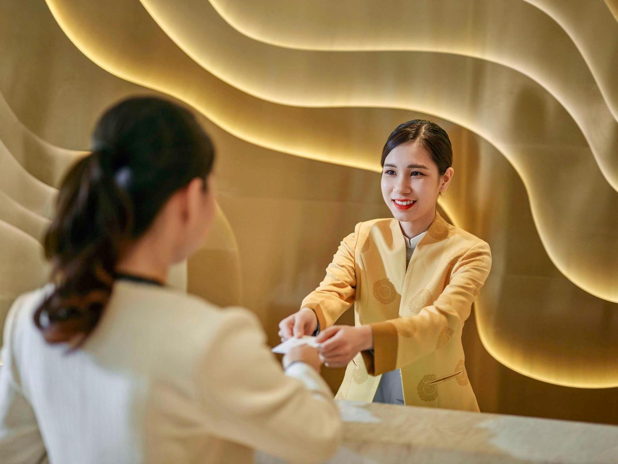 Grand Mercure Hotel