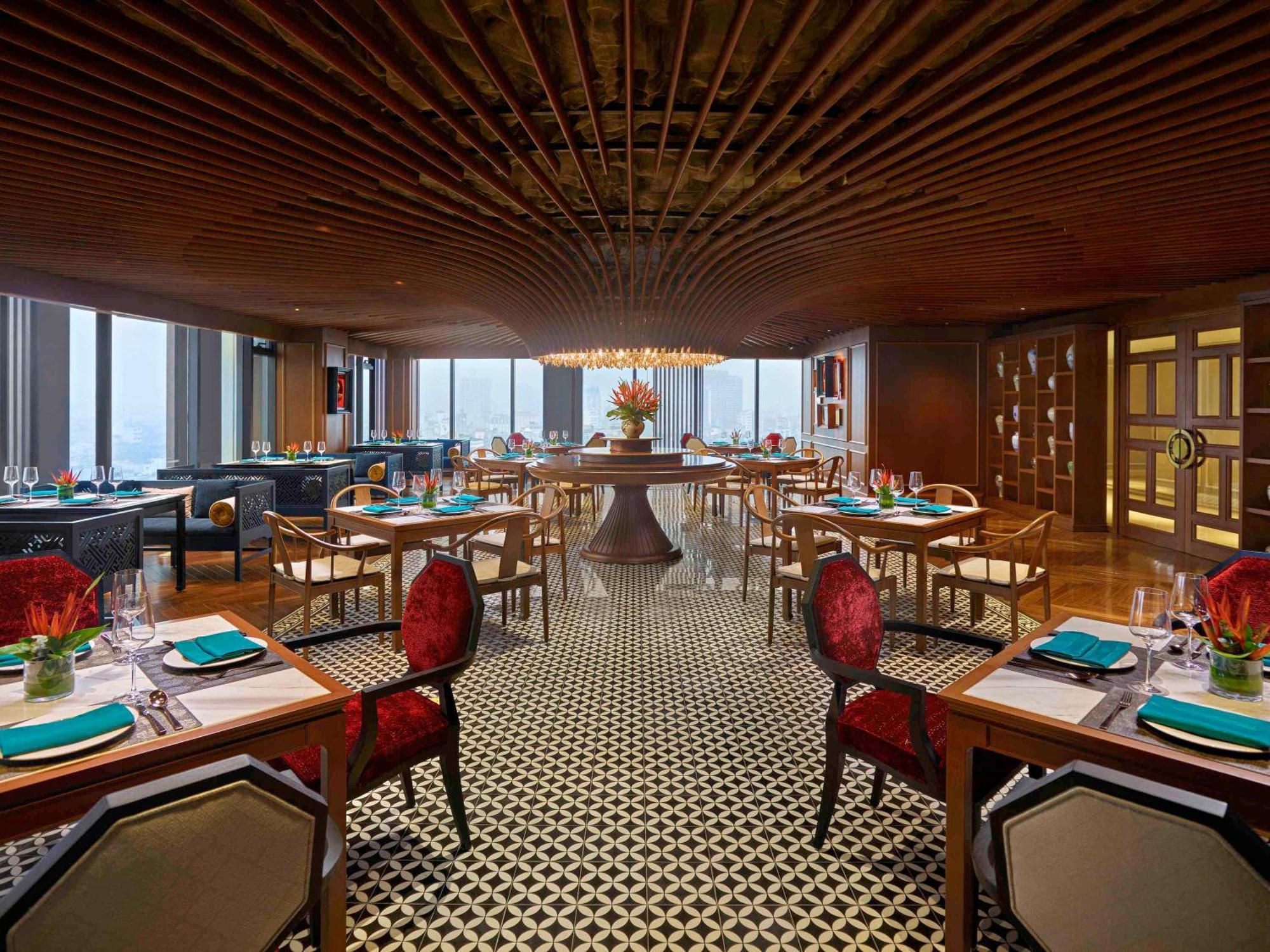 Grand Mercure Hotel