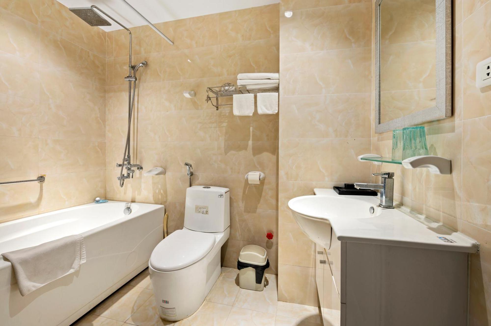Apartamento 22housing 48 Phan Ke Binh Hanói