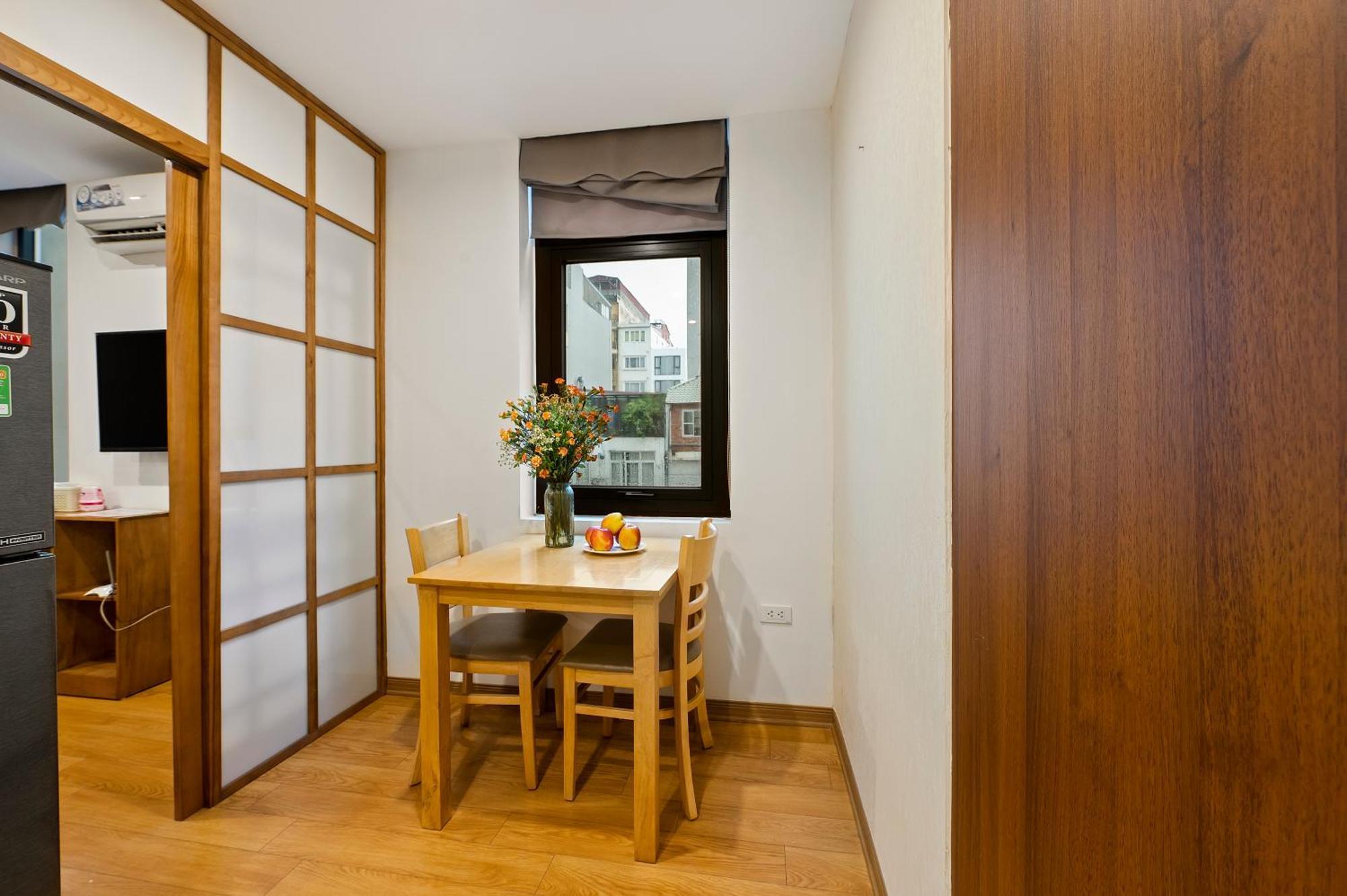 Apartment 22housing Luxury & 39 Linh Lang *