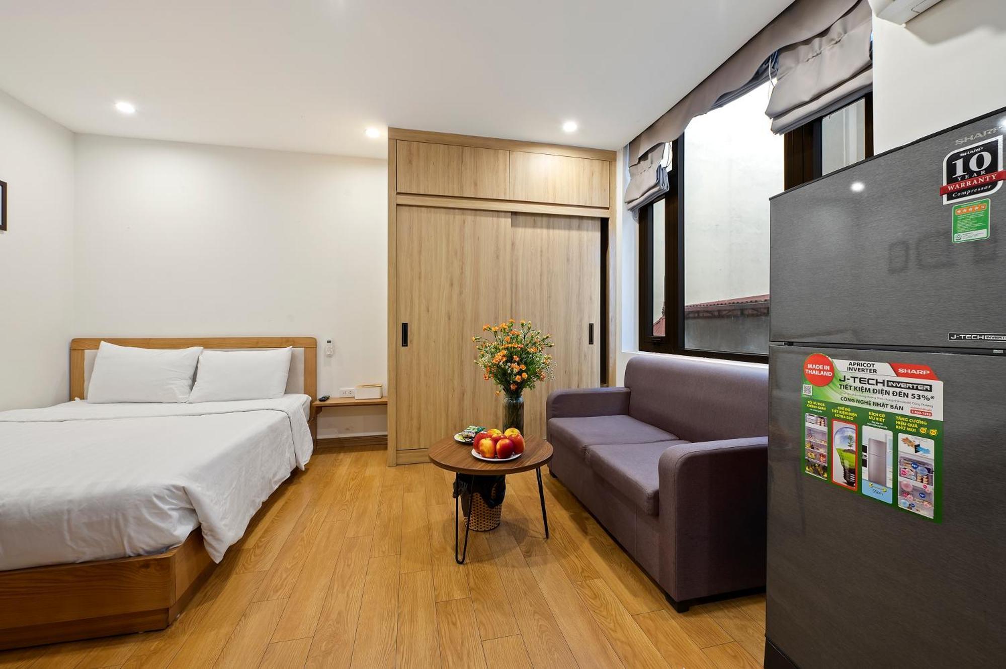 Apartment 22housing Luxury & 39 Linh Lang Hanoi