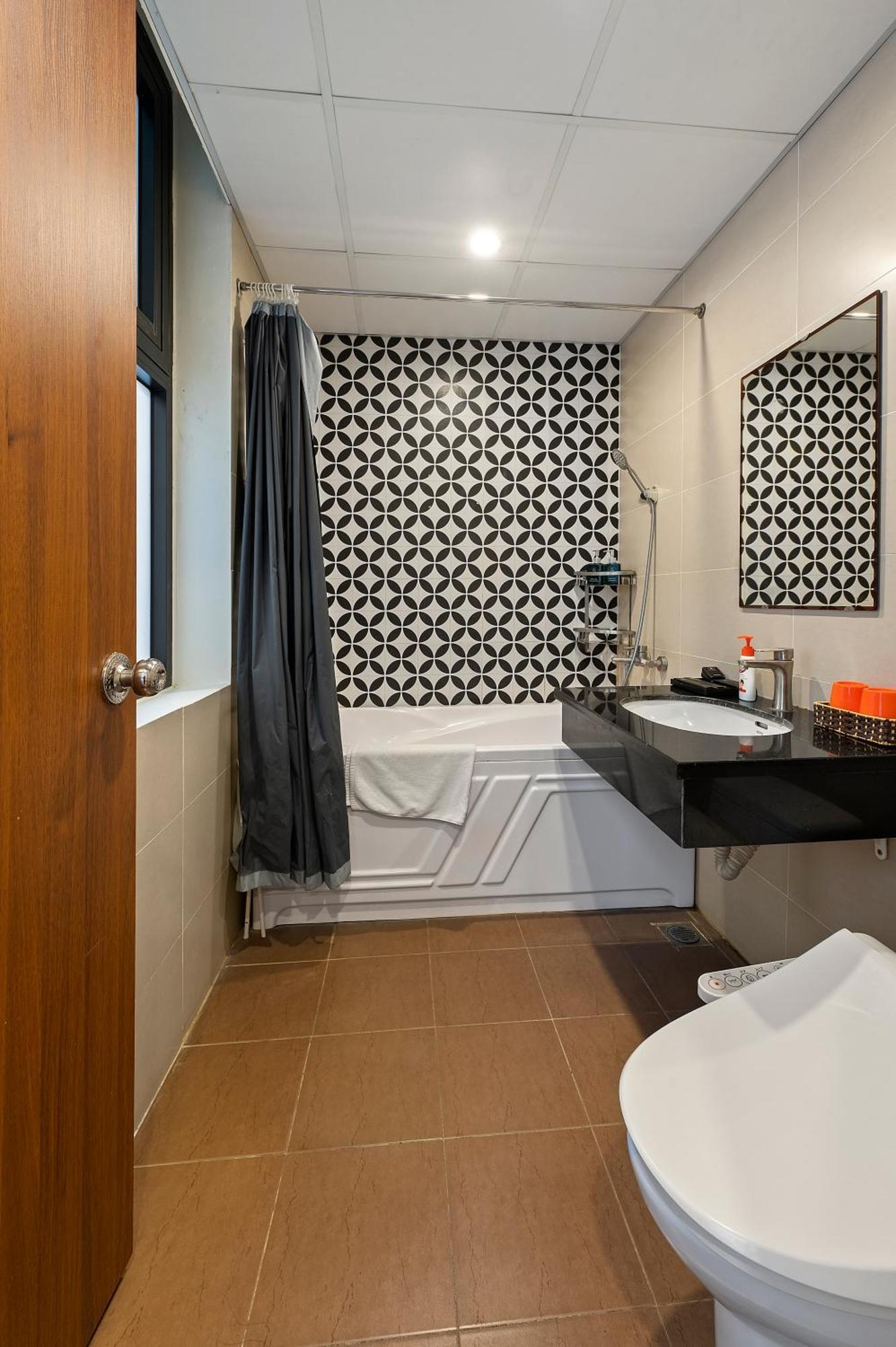 Apartment 22housing Luxury & 39 Linh Lang *