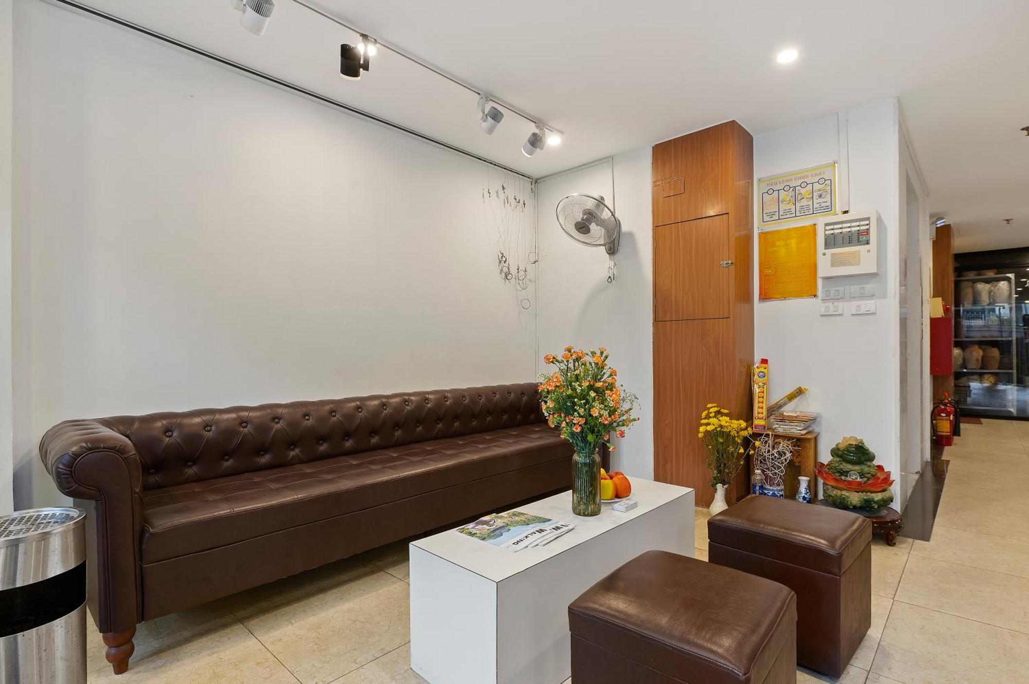 22housing Luxury & 39 Linh Lang Hanoi