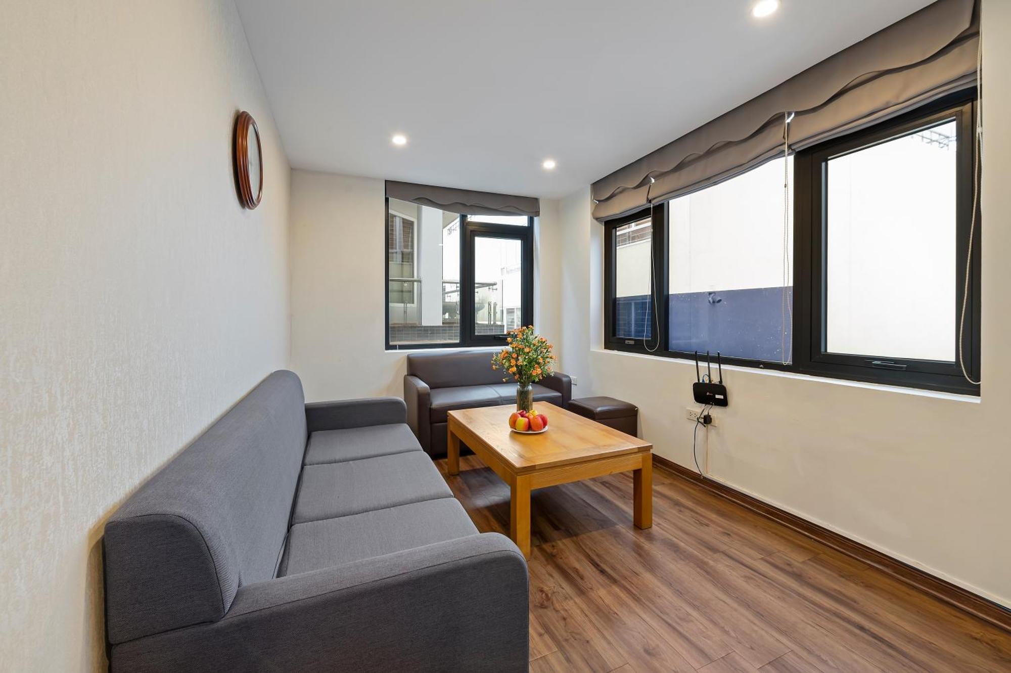 Apartment 22housing Luxury & 39 Linh Lang *