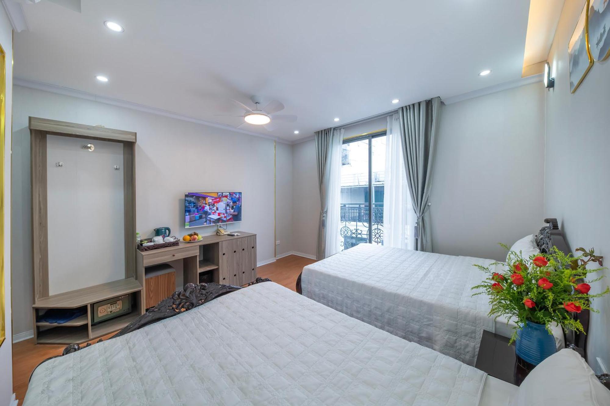 Sofia 3* Hanoi