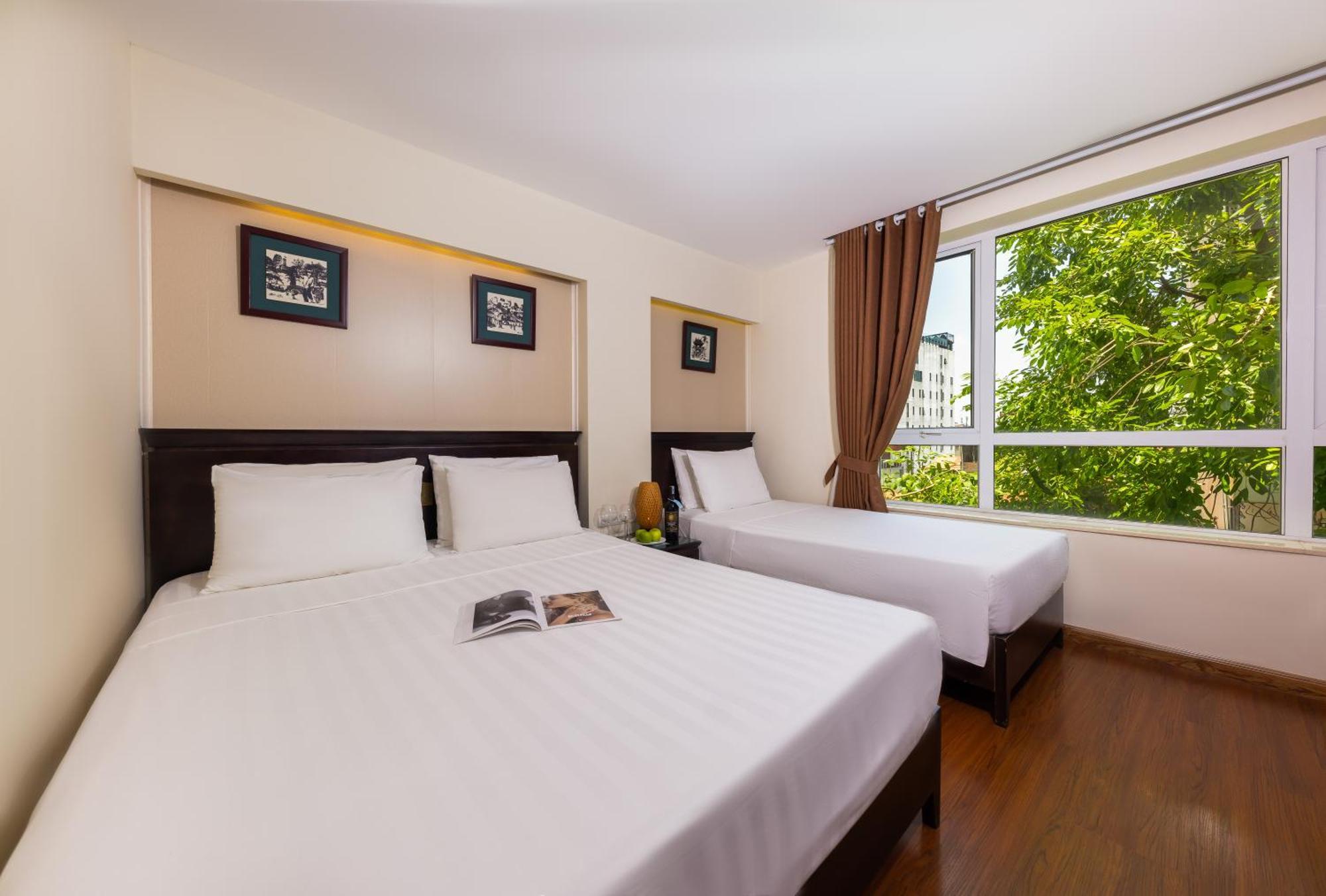 Centre Point Hotel 3*