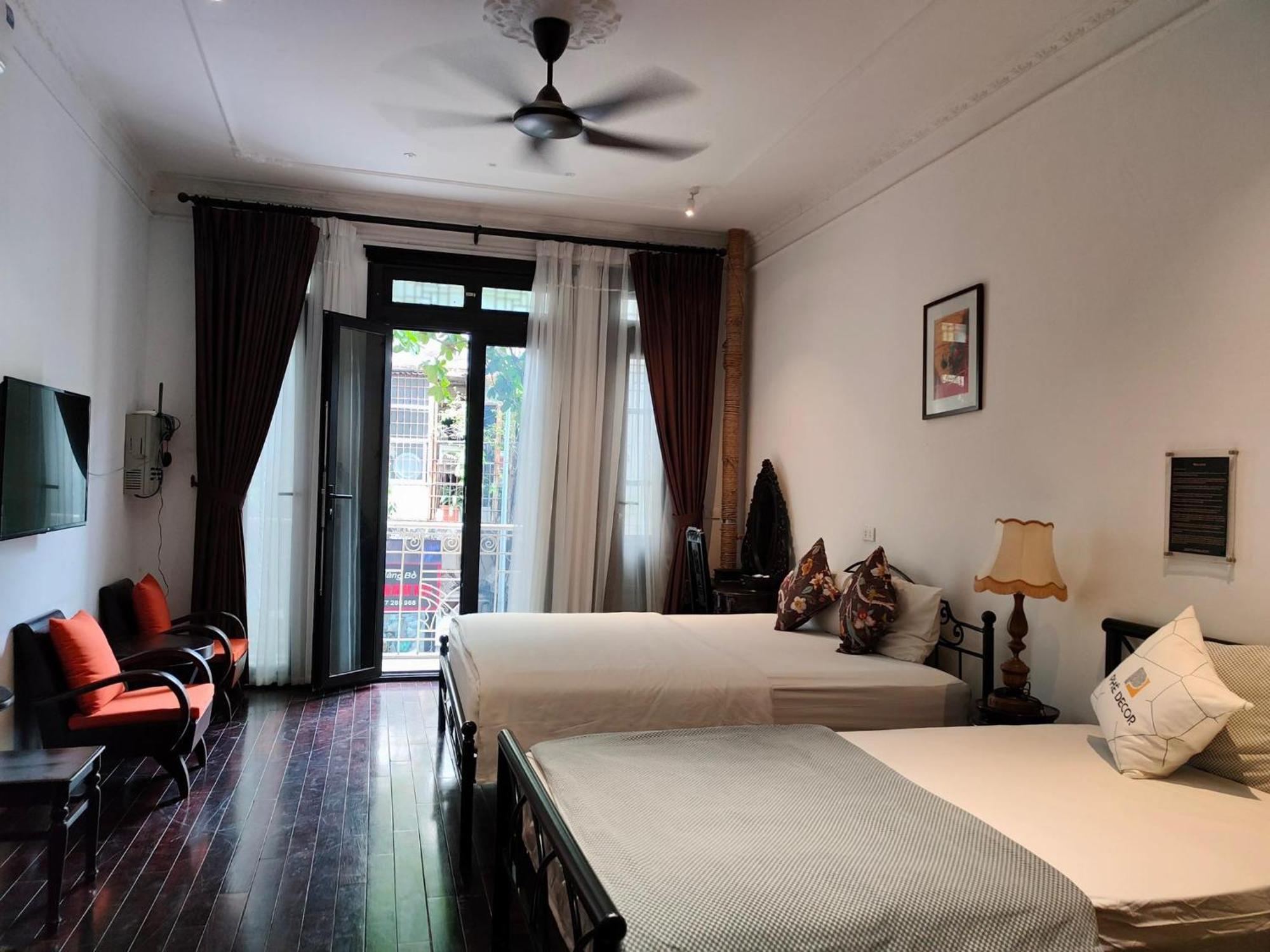 Centraltique Downtown - Bespoke Colonial House Near Hoan Kiem *