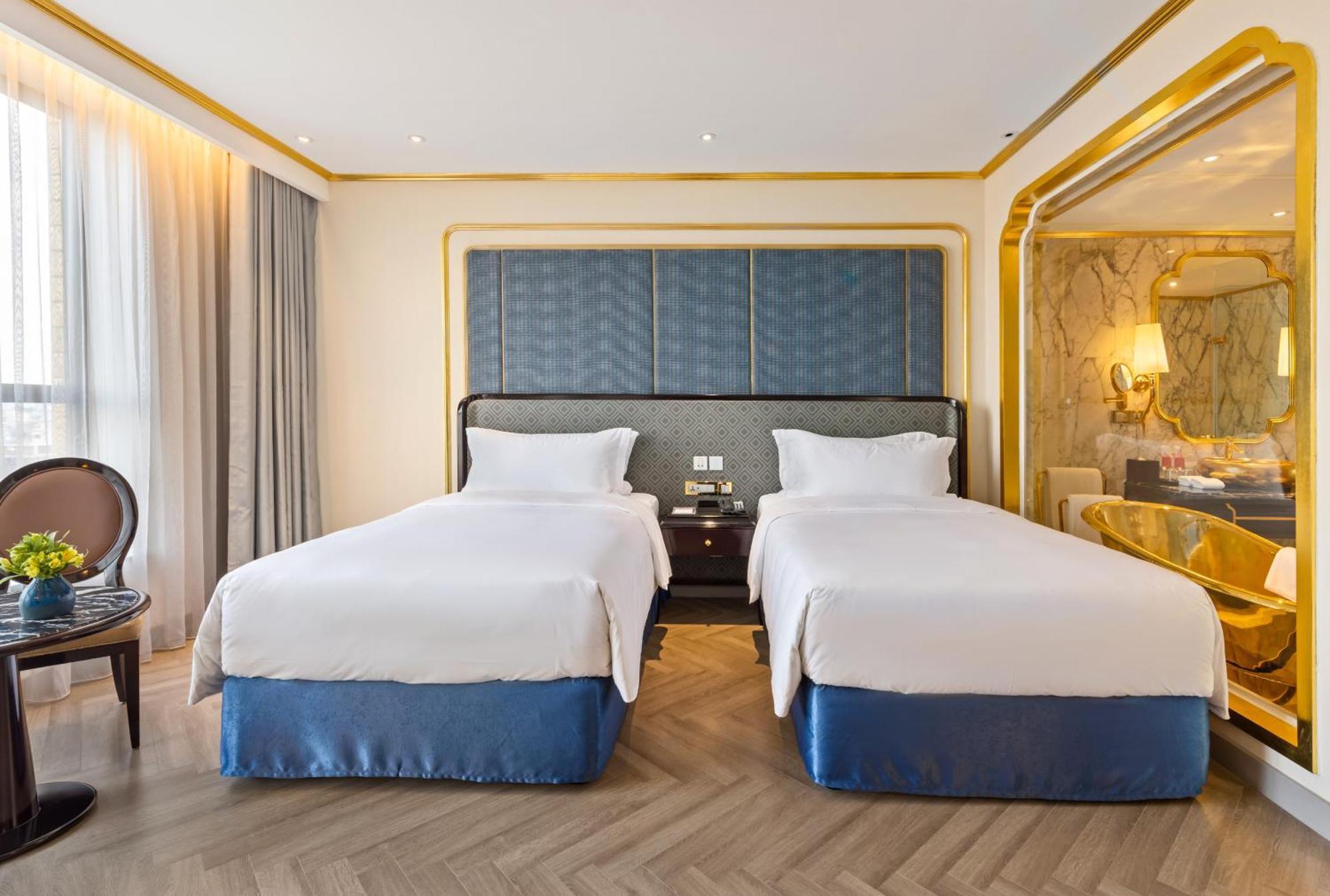 Dolce By Wyndham Golden Hotel 5*