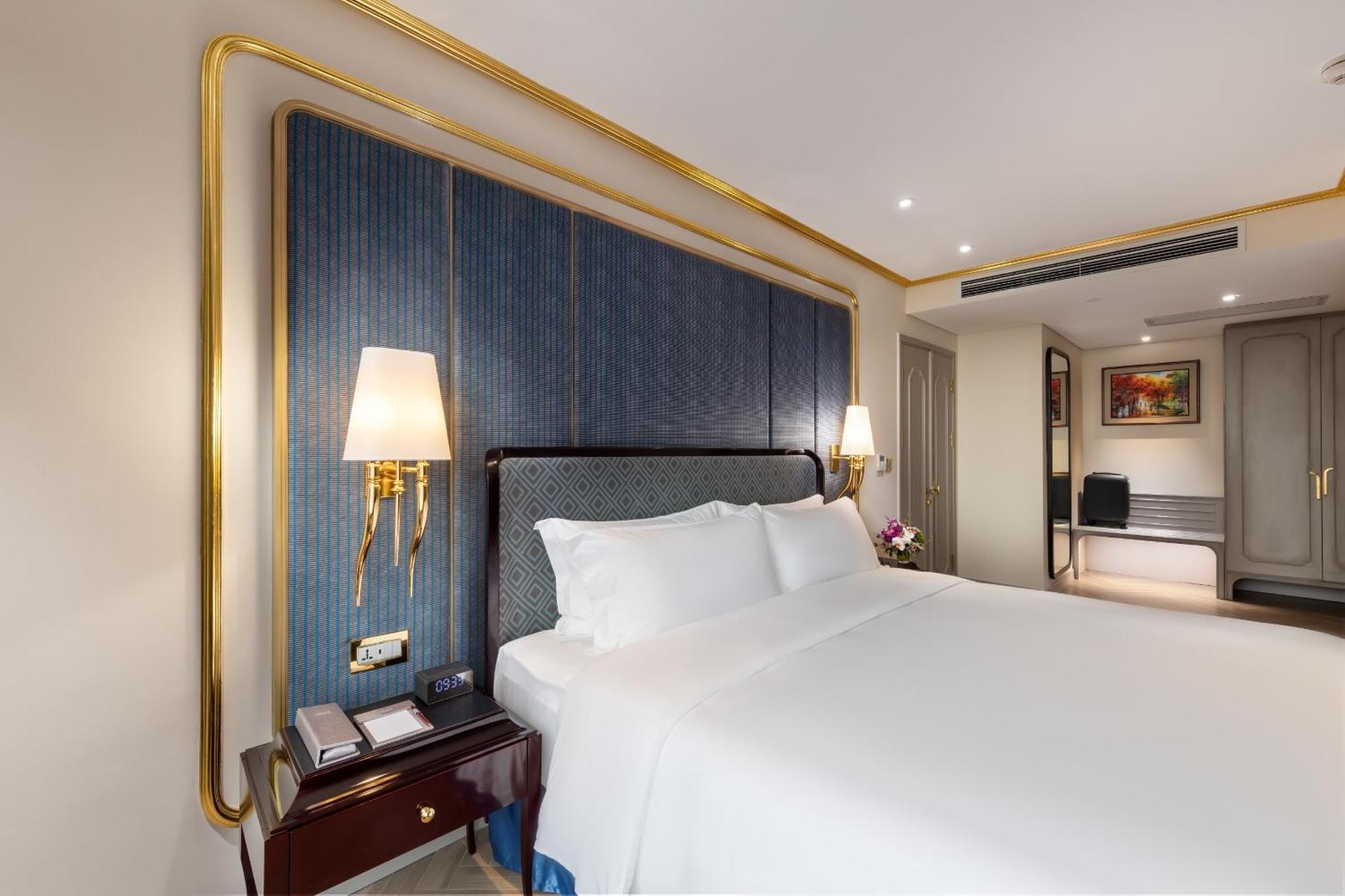 Dolce By Wyndham Golden Hotel Hanoi